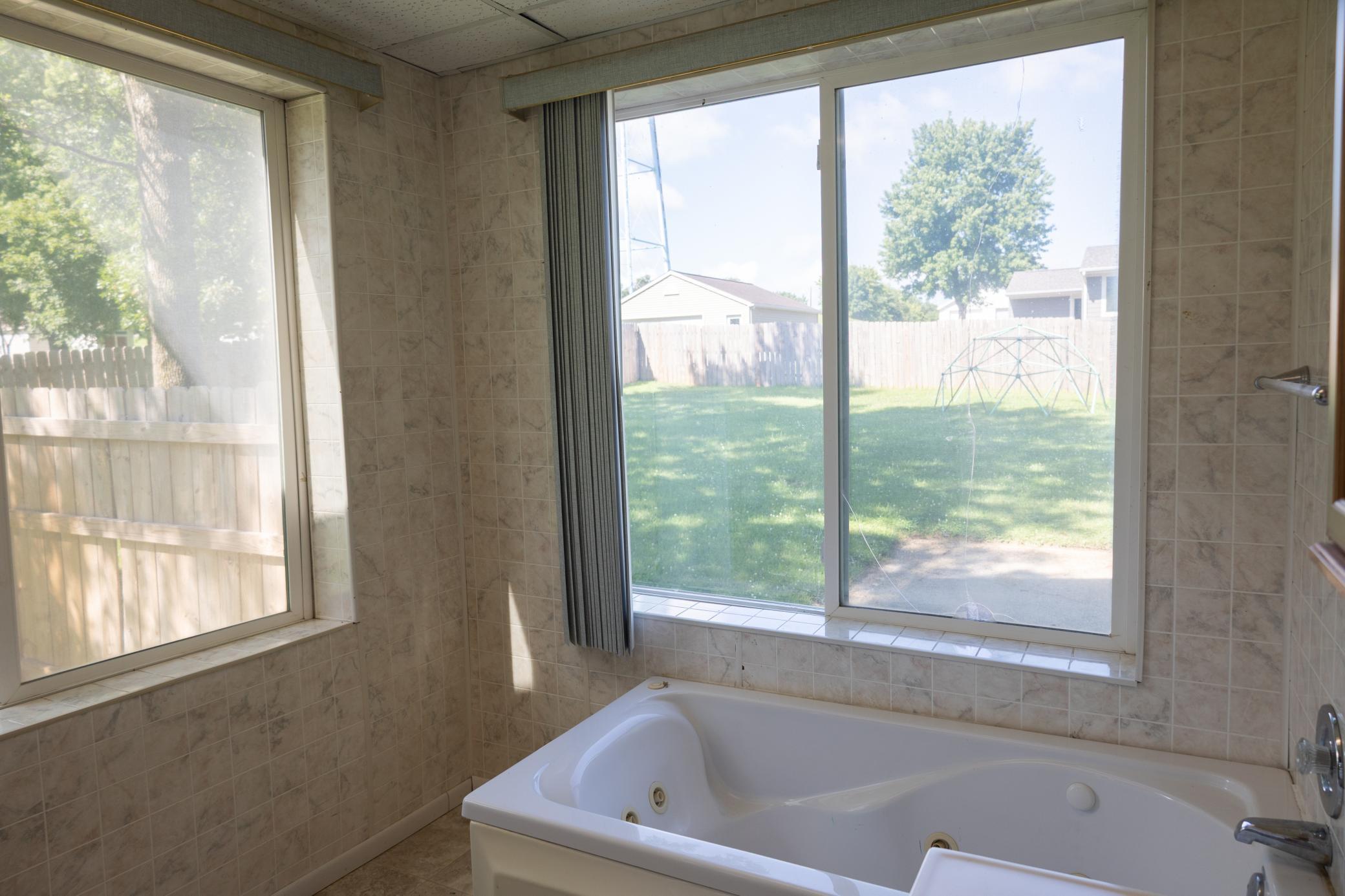 301 Connecticut Avenue Property Photo 58