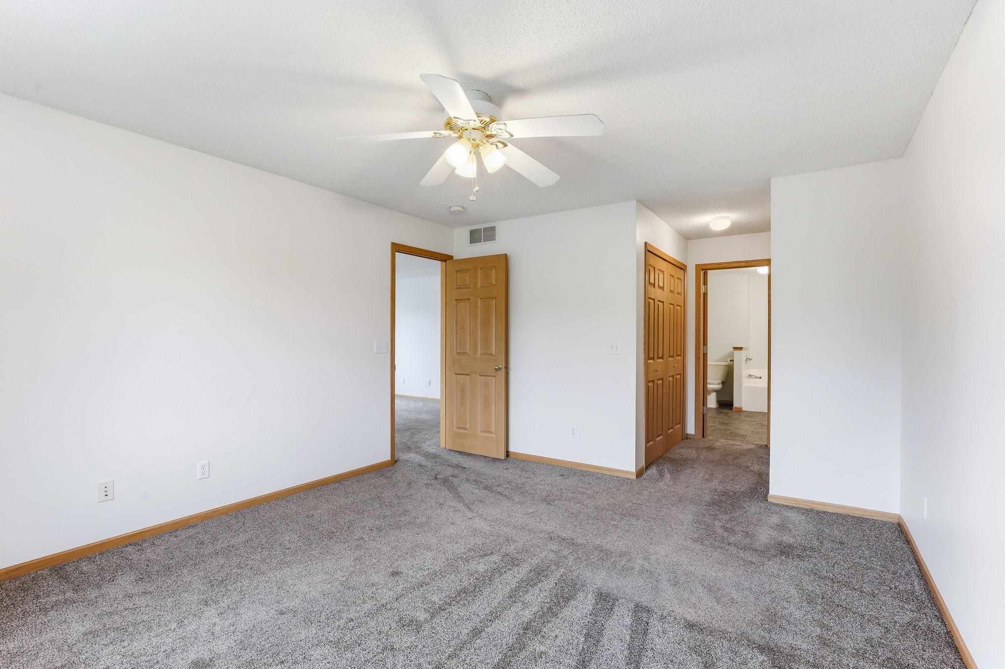 3128 Juniper Lane E Property Photo 18