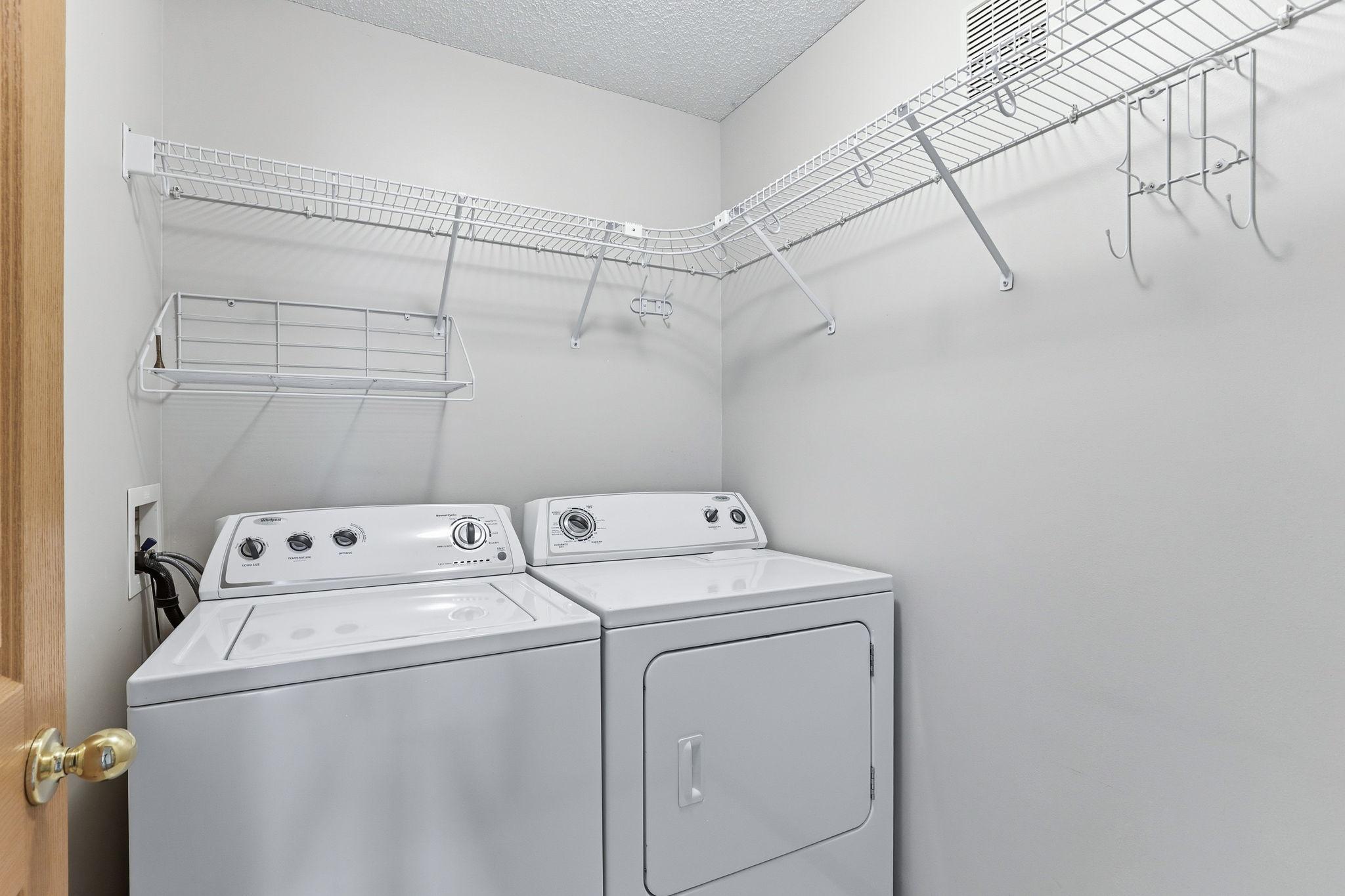 3128 Juniper Lane E Property Photo 24