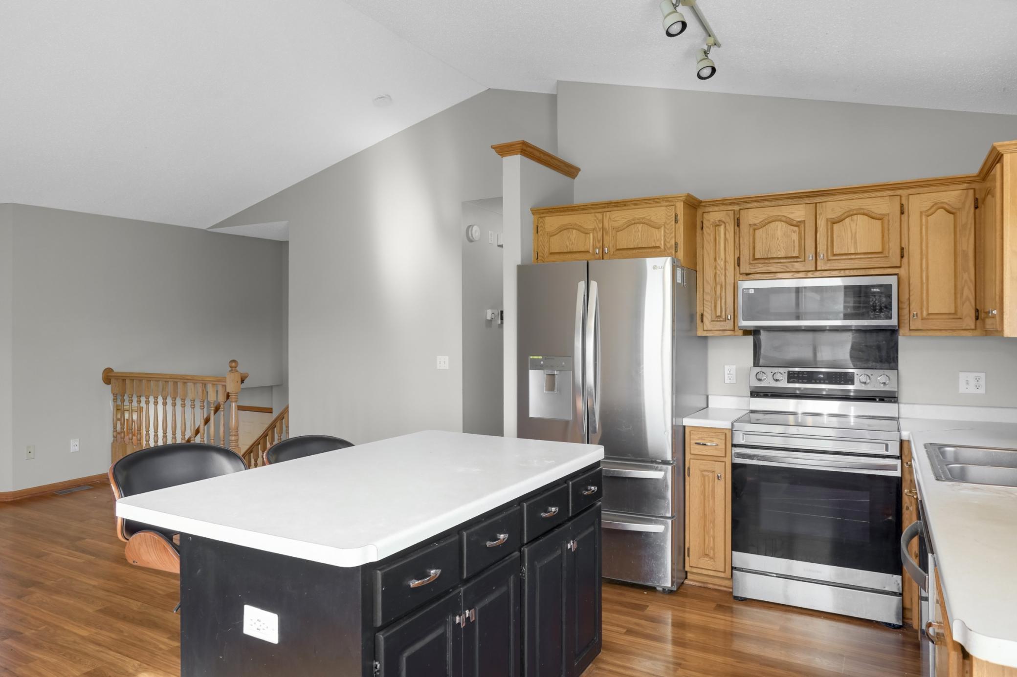 2306 Maple Lane Property Photo 10