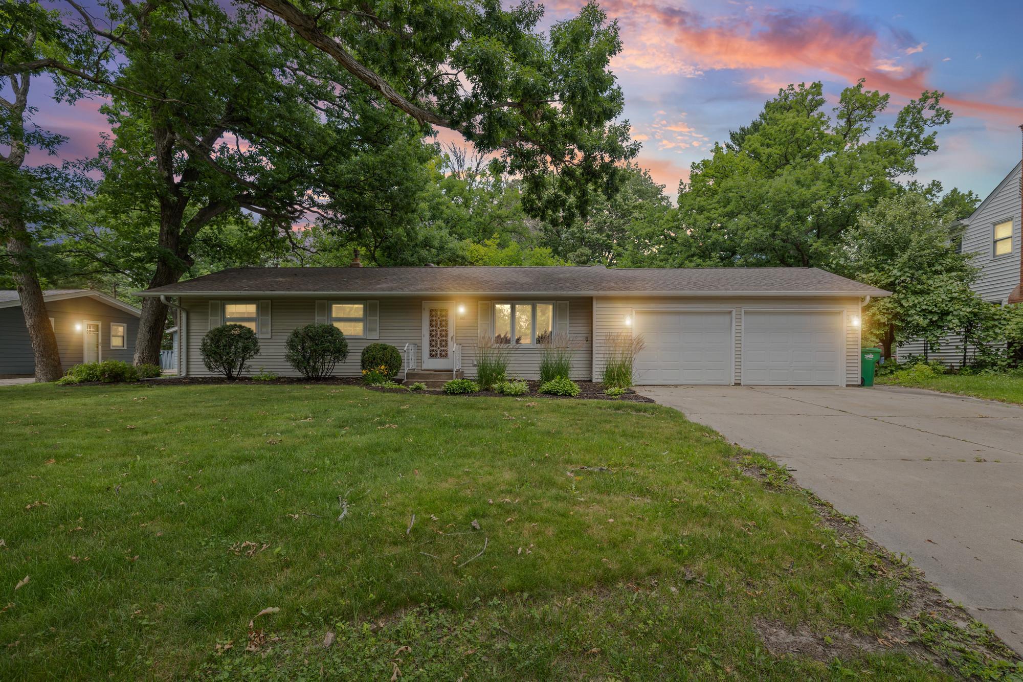 605 Arner Avenue Property Photo 2