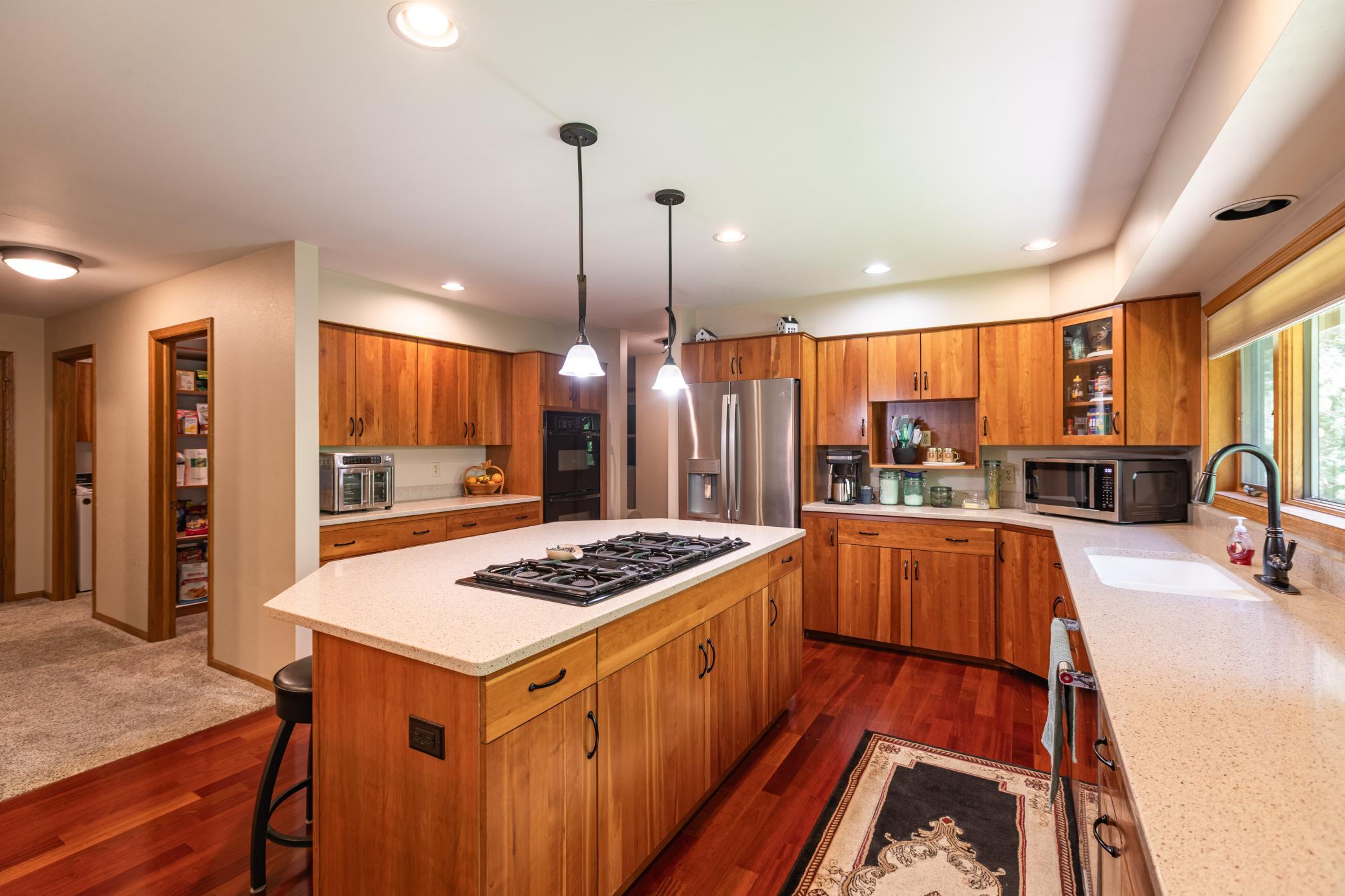 47060 Queens Cove Circle Property Photo 11