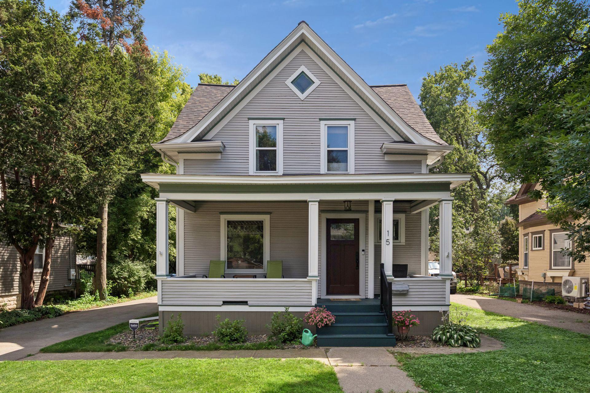 15 W 48th Street Property Photo 1