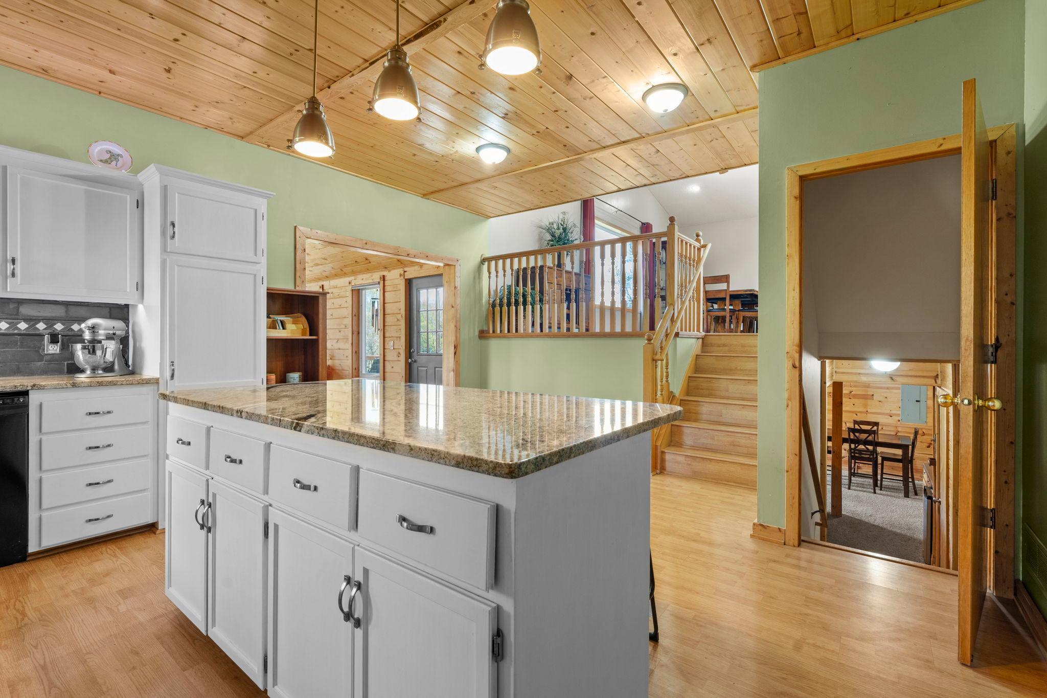 1839 Quebec Street Property Photo 35