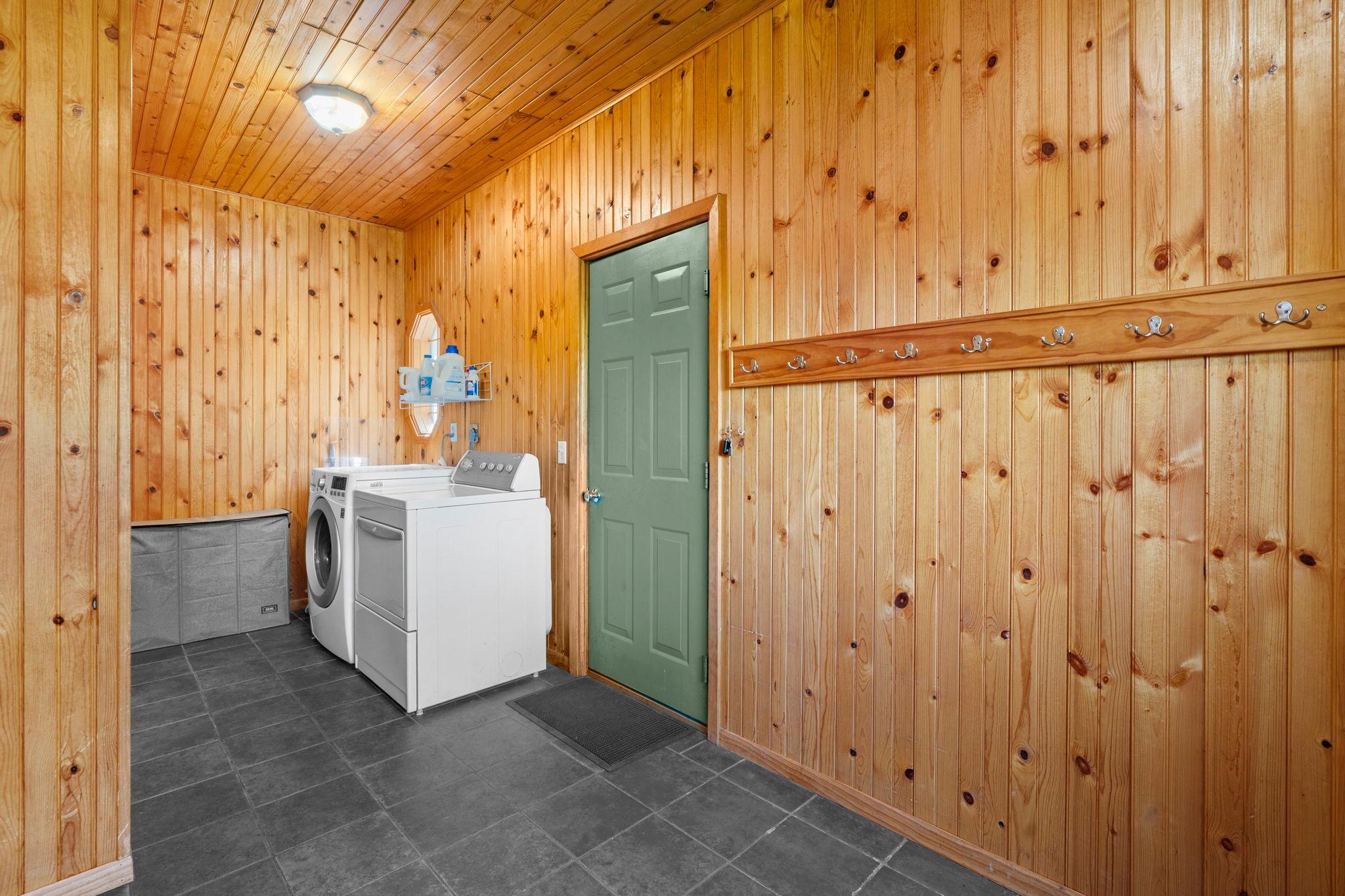 1839 Quebec Street Property Photo 40