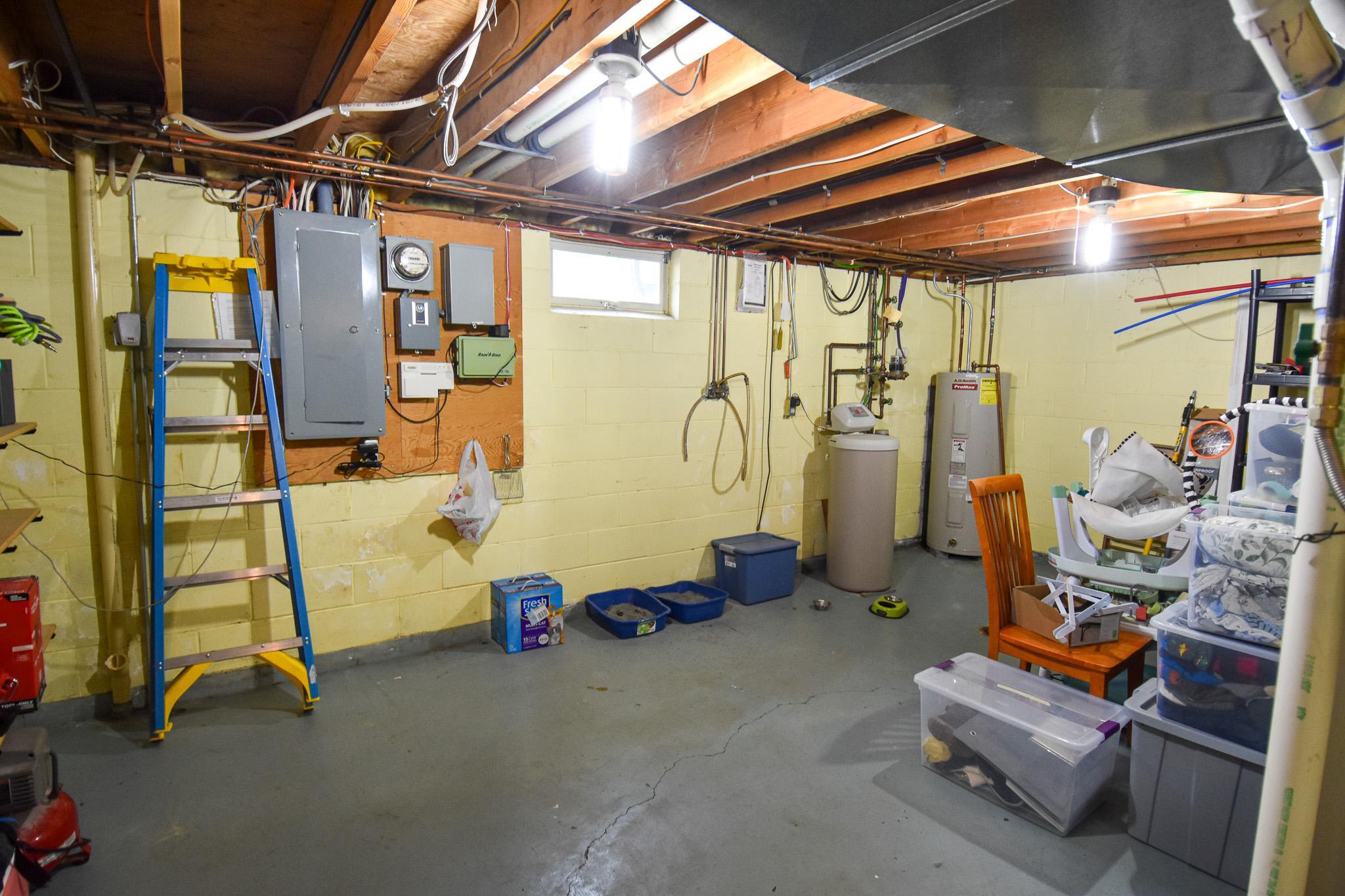 718 Stephen Avenue Property Photo 47