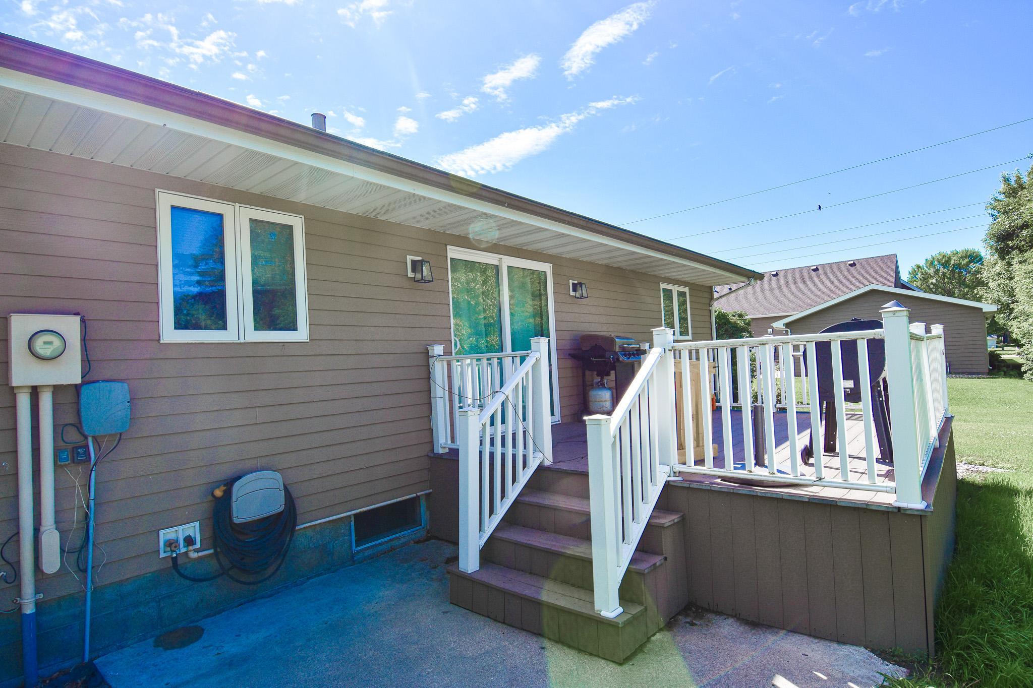 718 Stephen Avenue Property Photo 48