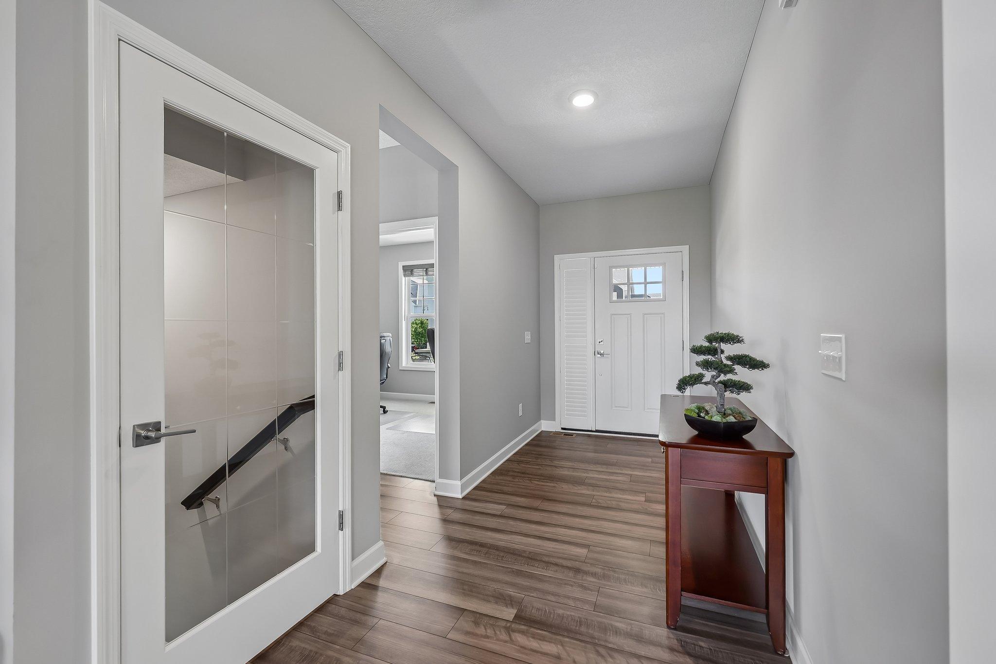 9560 Timber Terrace Property Photo 3