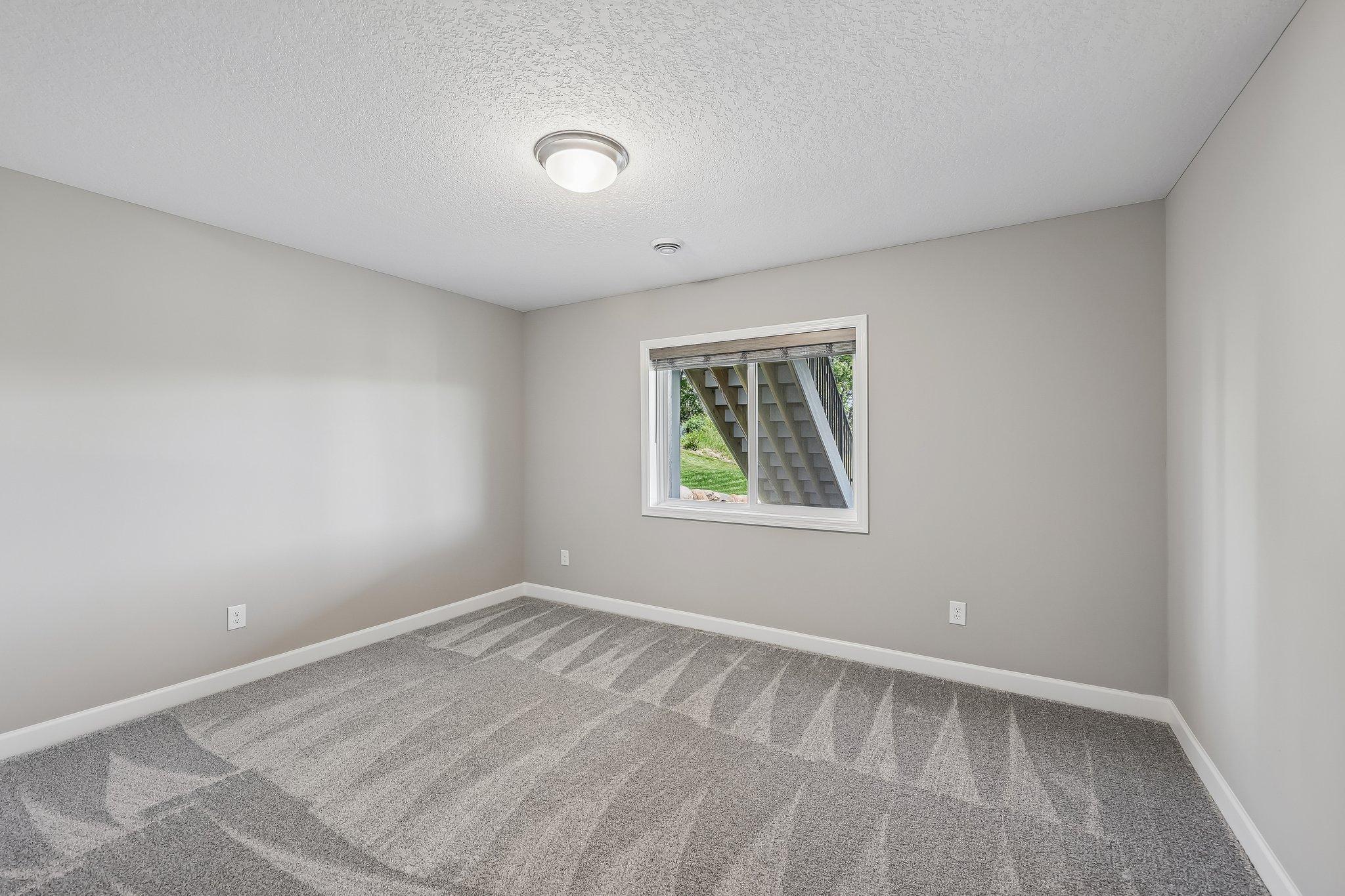 9560 Timber Terrace Property Photo 13