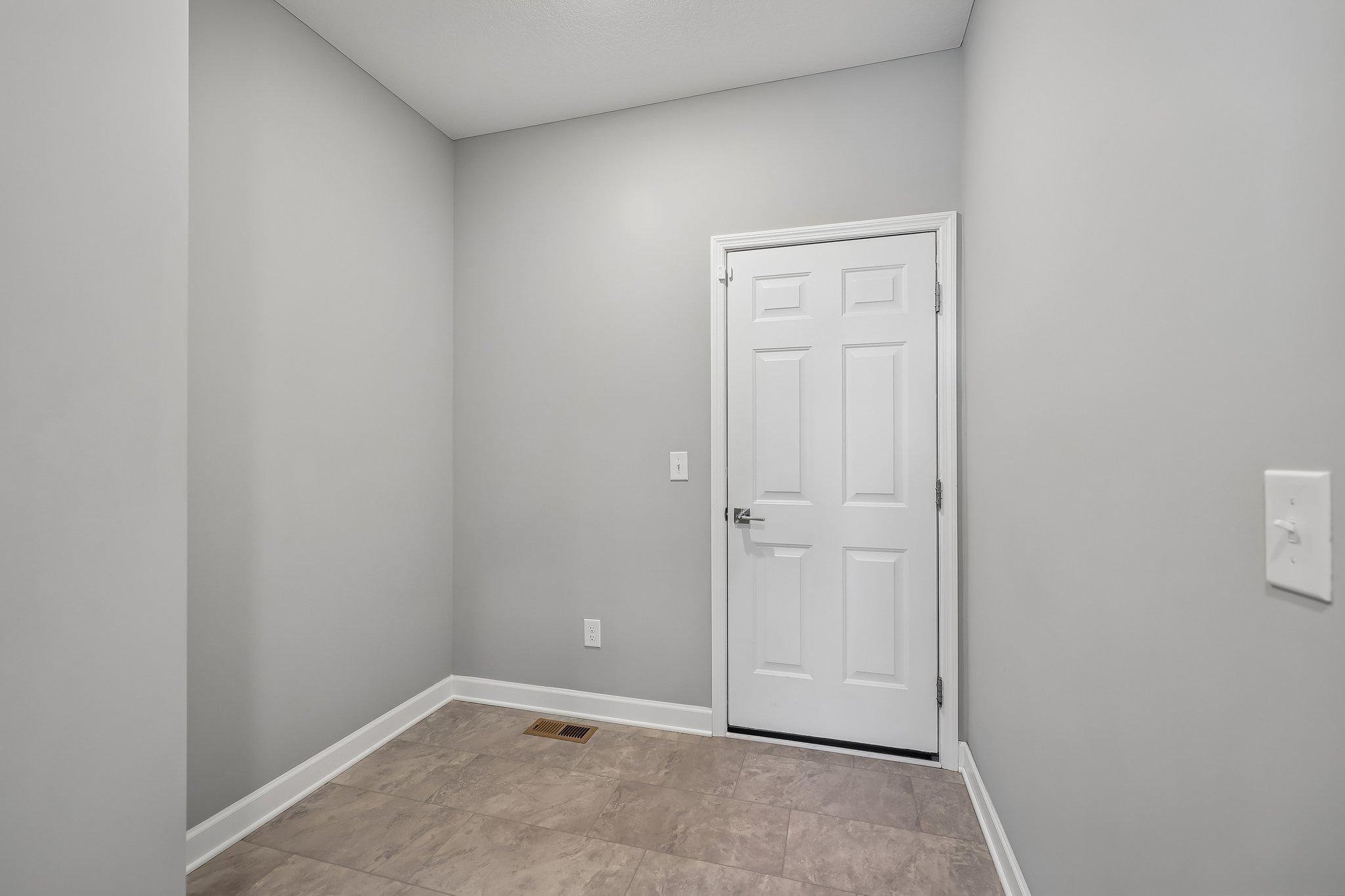 9560 Timber Terrace Property Photo 18