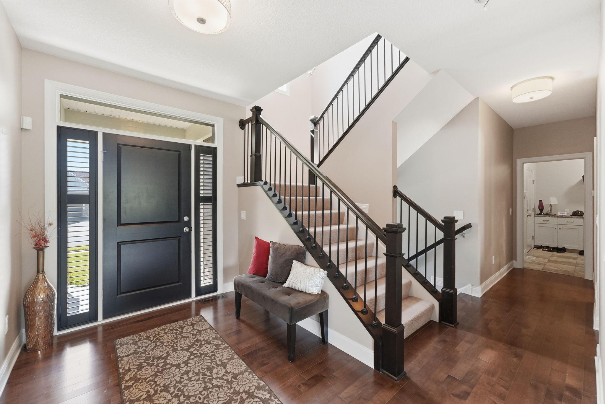 6975 Kimberly Court N Property Photo 2