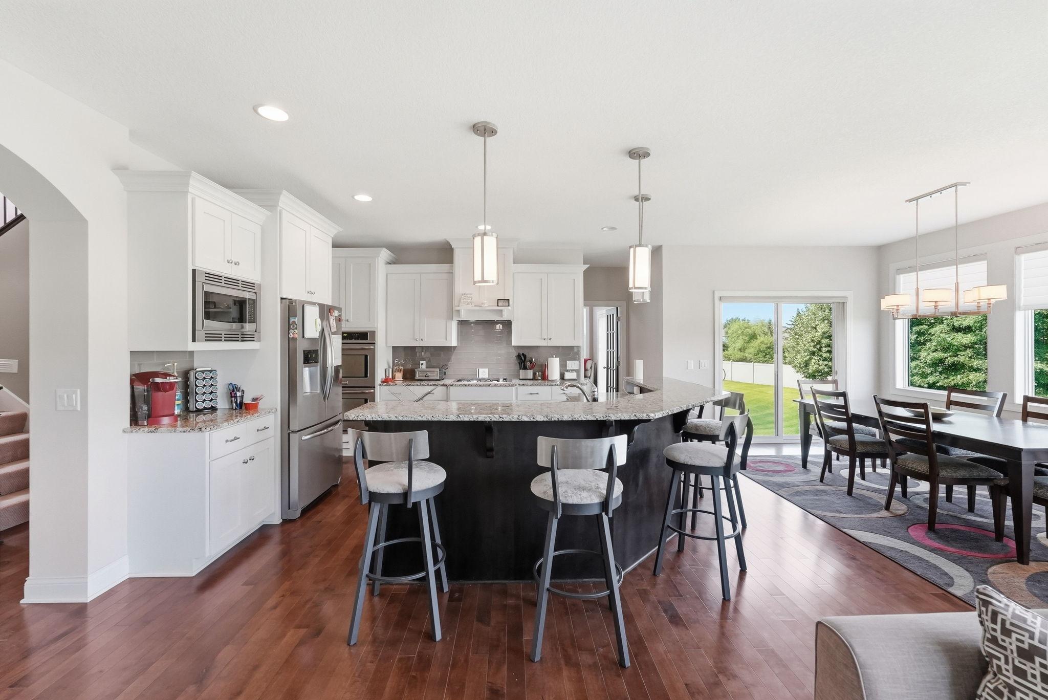 6975 Kimberly Court N Property Photo 4