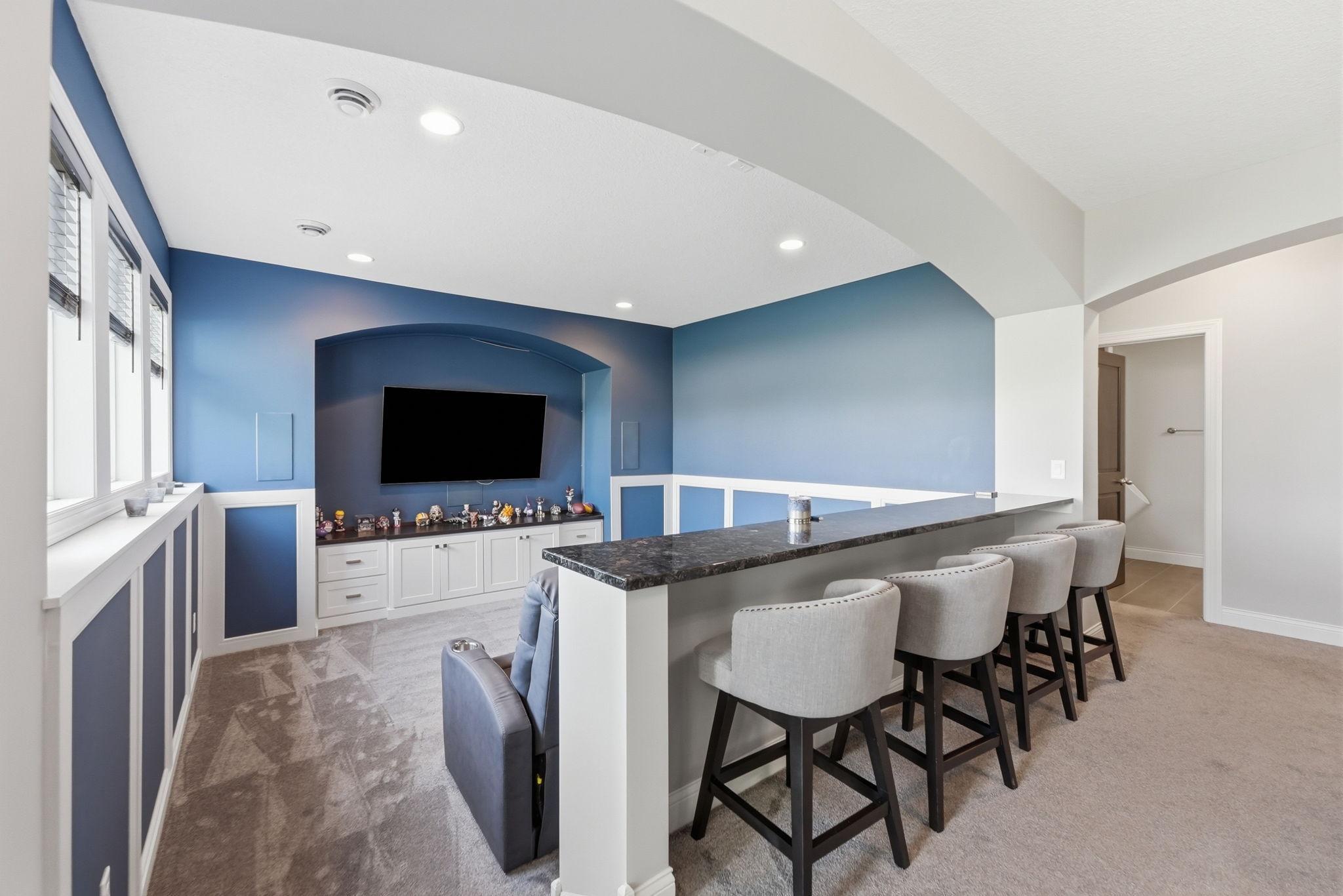 6975 Kimberly Court N Property Photo 19