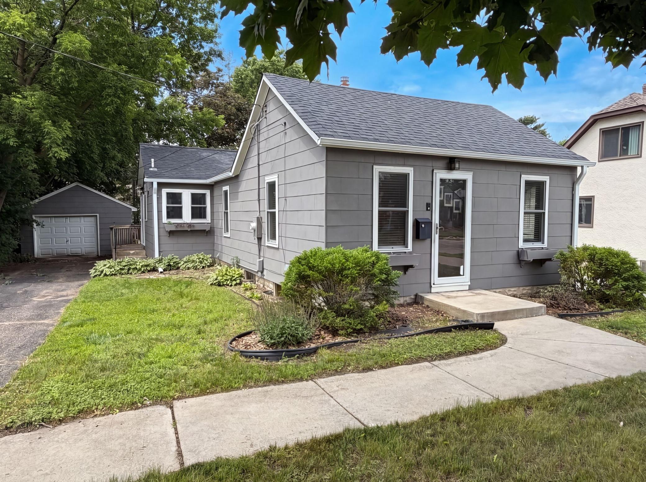 6026 Xerxes Avenue S Property Photo 1