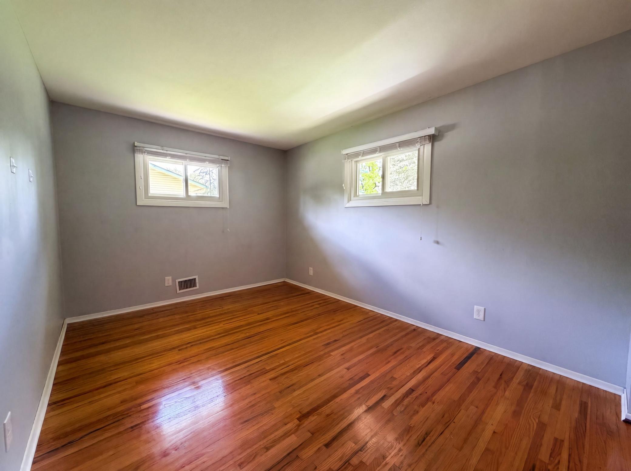 18220 Duck Lake Trail Property Photo 11