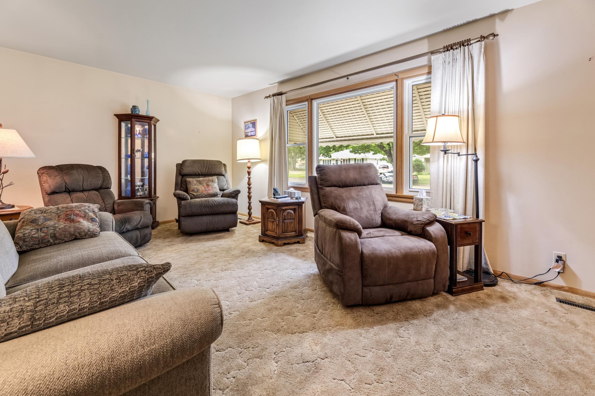1402 6th Street Nw Property Photo 5
