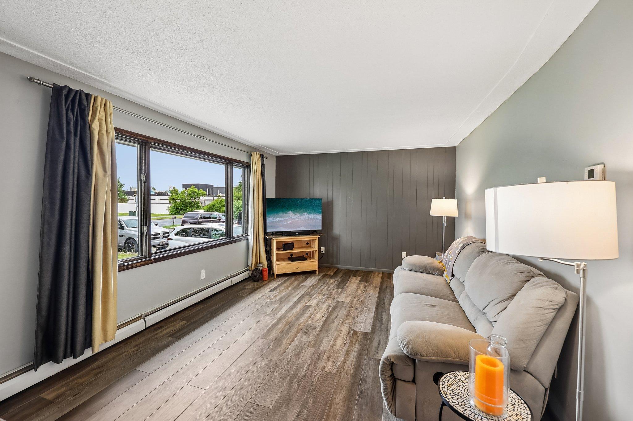1720 69th Avenue N Property Photo 10