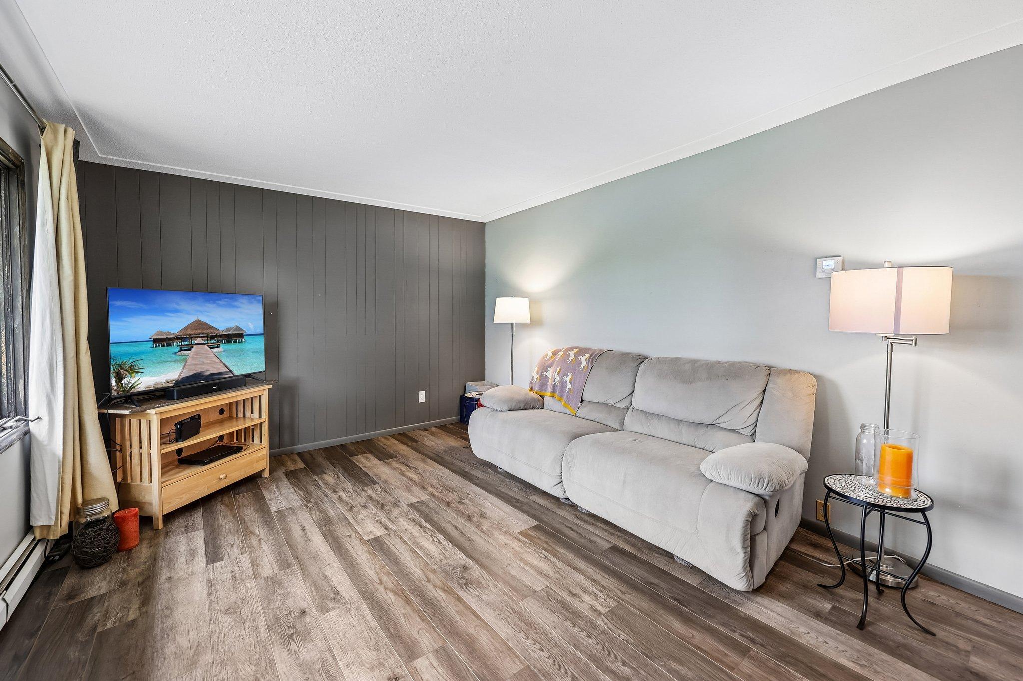 1720 69th Avenue N Property Photo 11