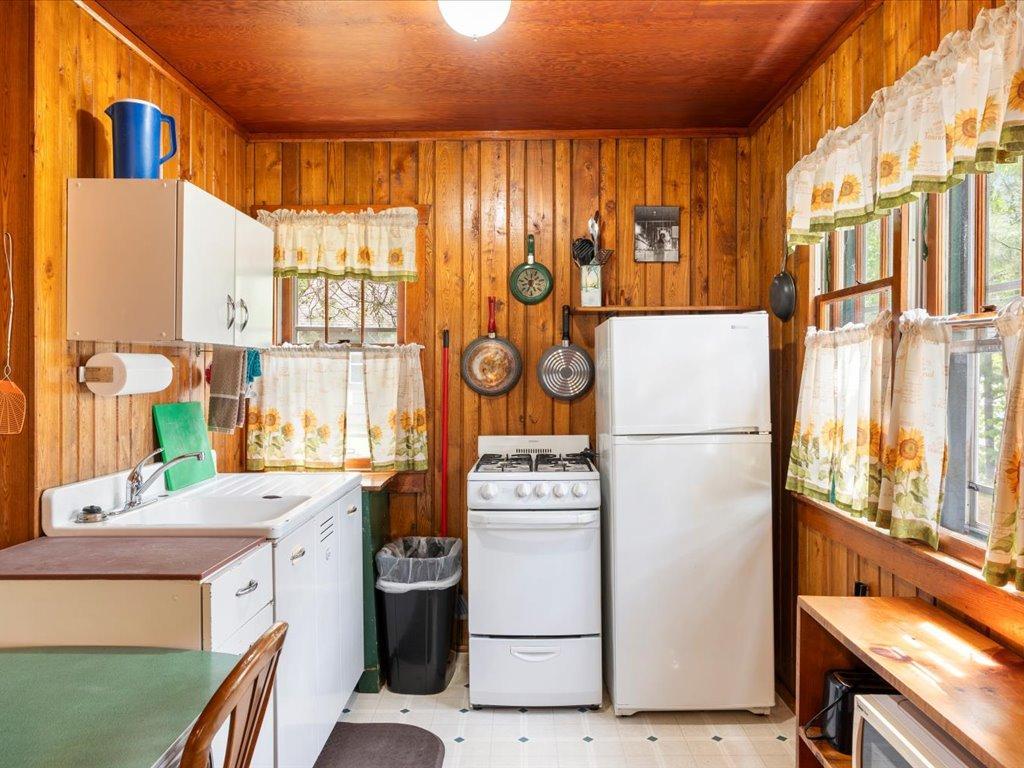 52001 Edgewater Road Property Photo 36