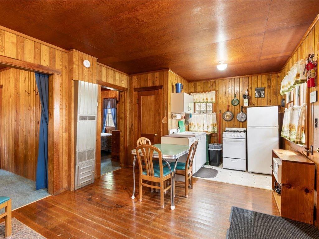 52001 Edgewater Road Property Photo 37