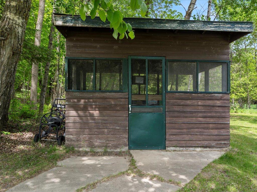 52001 Edgewater Road Property Photo 42