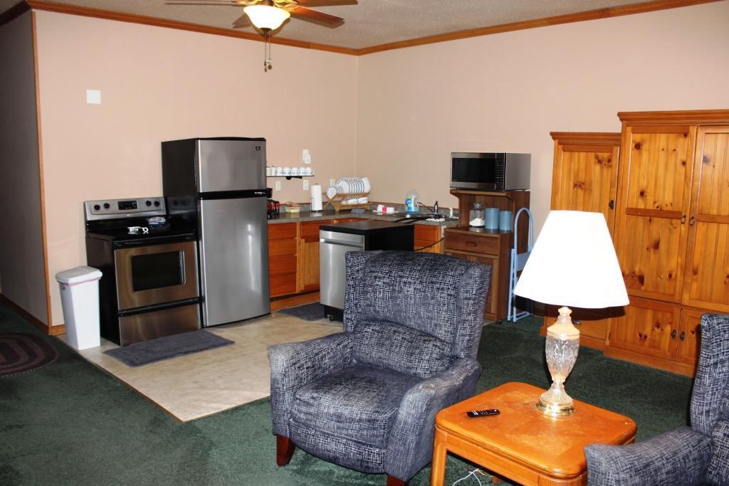 115 Soo Avenue E Property Photo 9