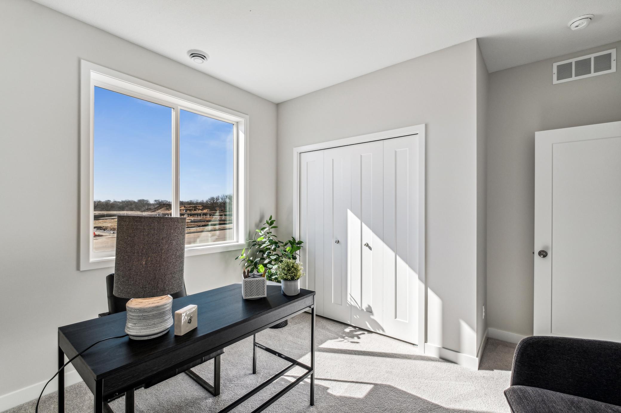 1105 Compton Avenue Property Photo 9