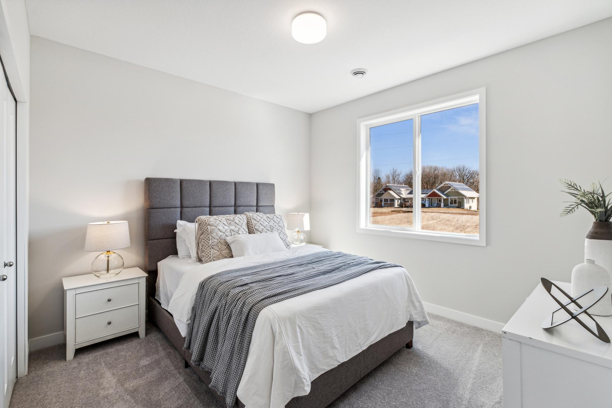 1105 Compton Avenue Property Photo 12