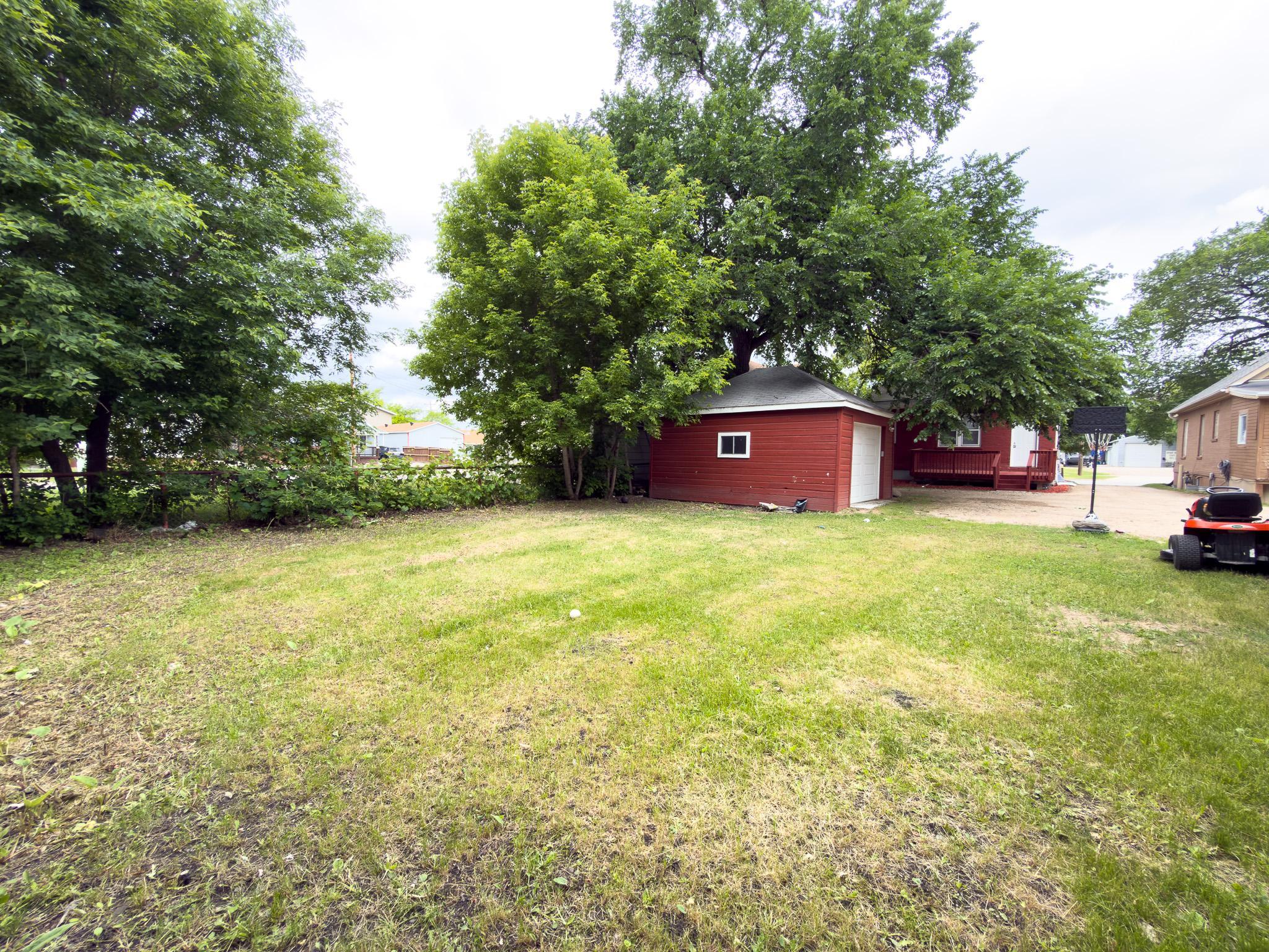 1346 1st Avenue S Property Photo 30
