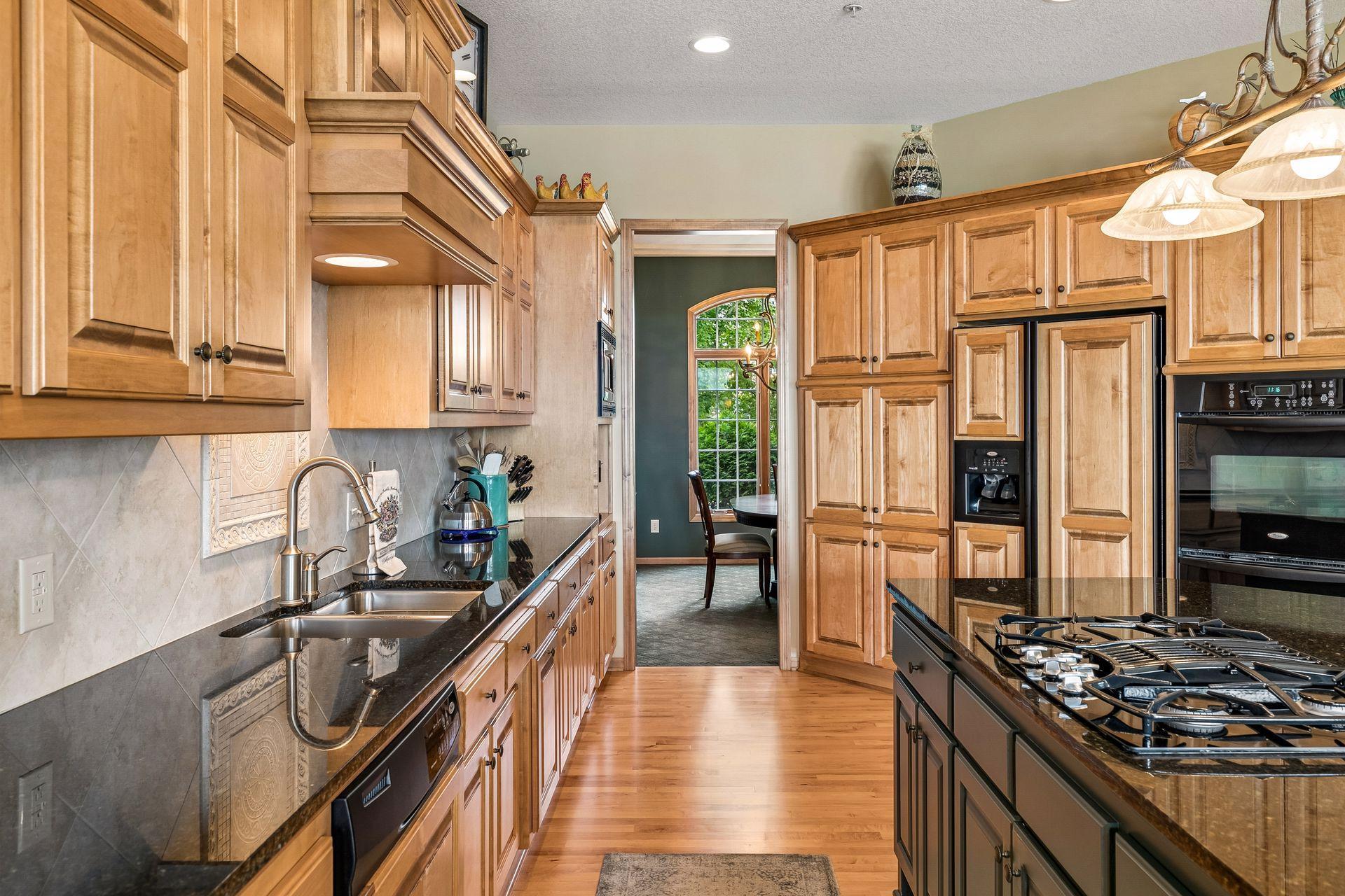 10102 Indigo Drive Property Photo 18