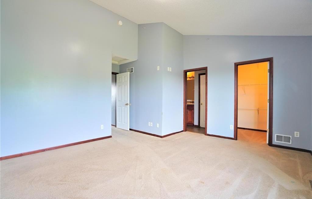 514 Huset Parkway Ne Property Photo 16