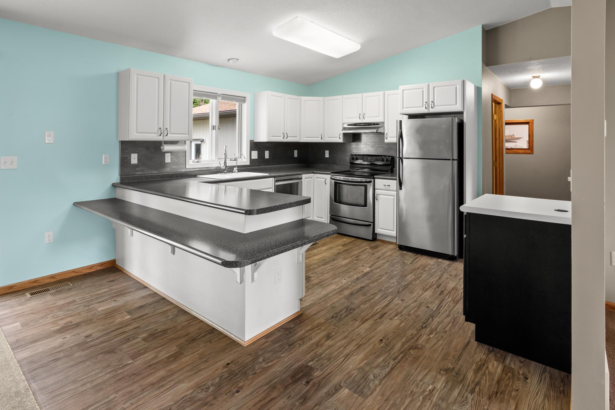 506 5th Street Property Photo 6