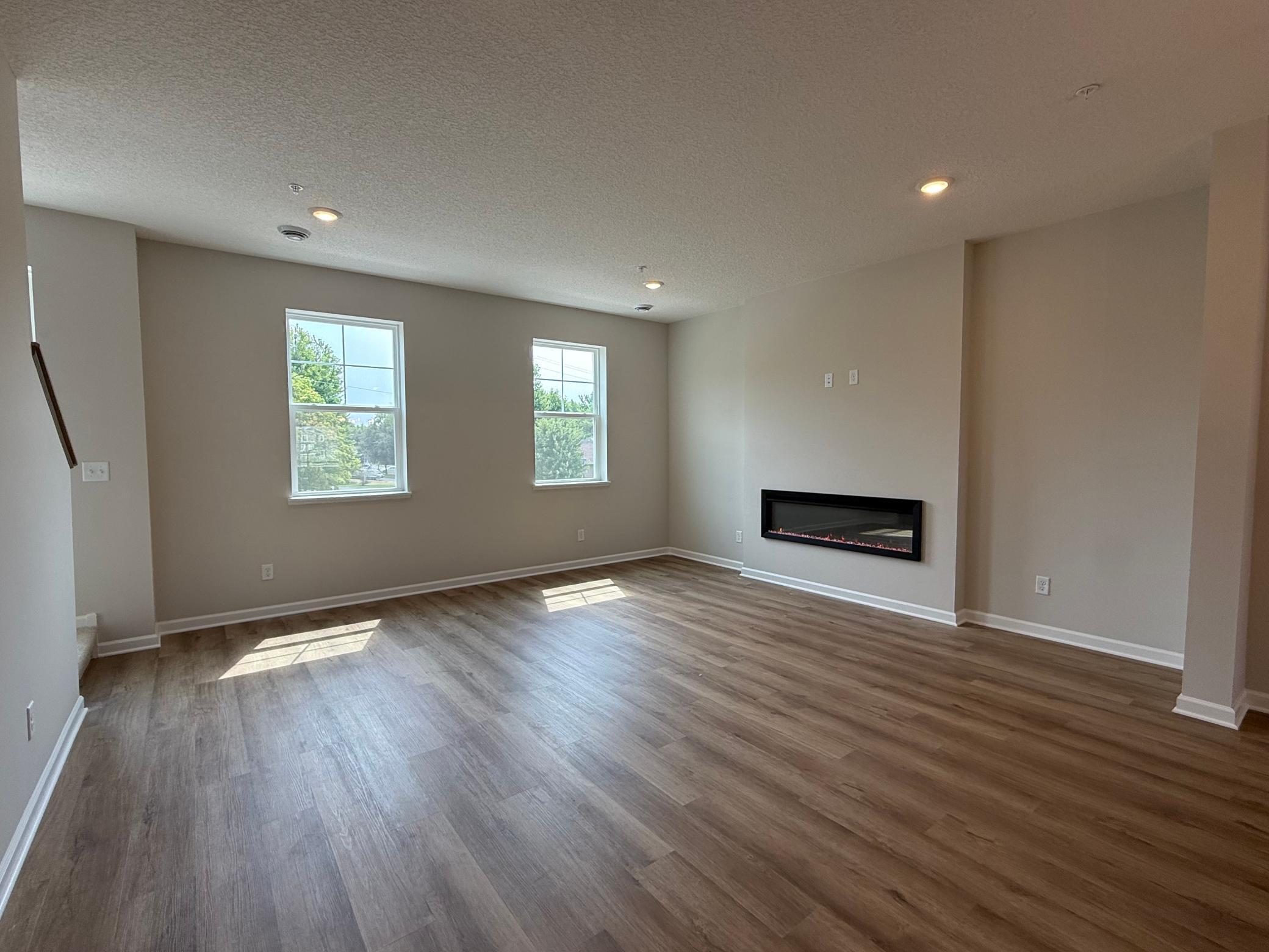 13624 Willow Drive Property Photo 3
