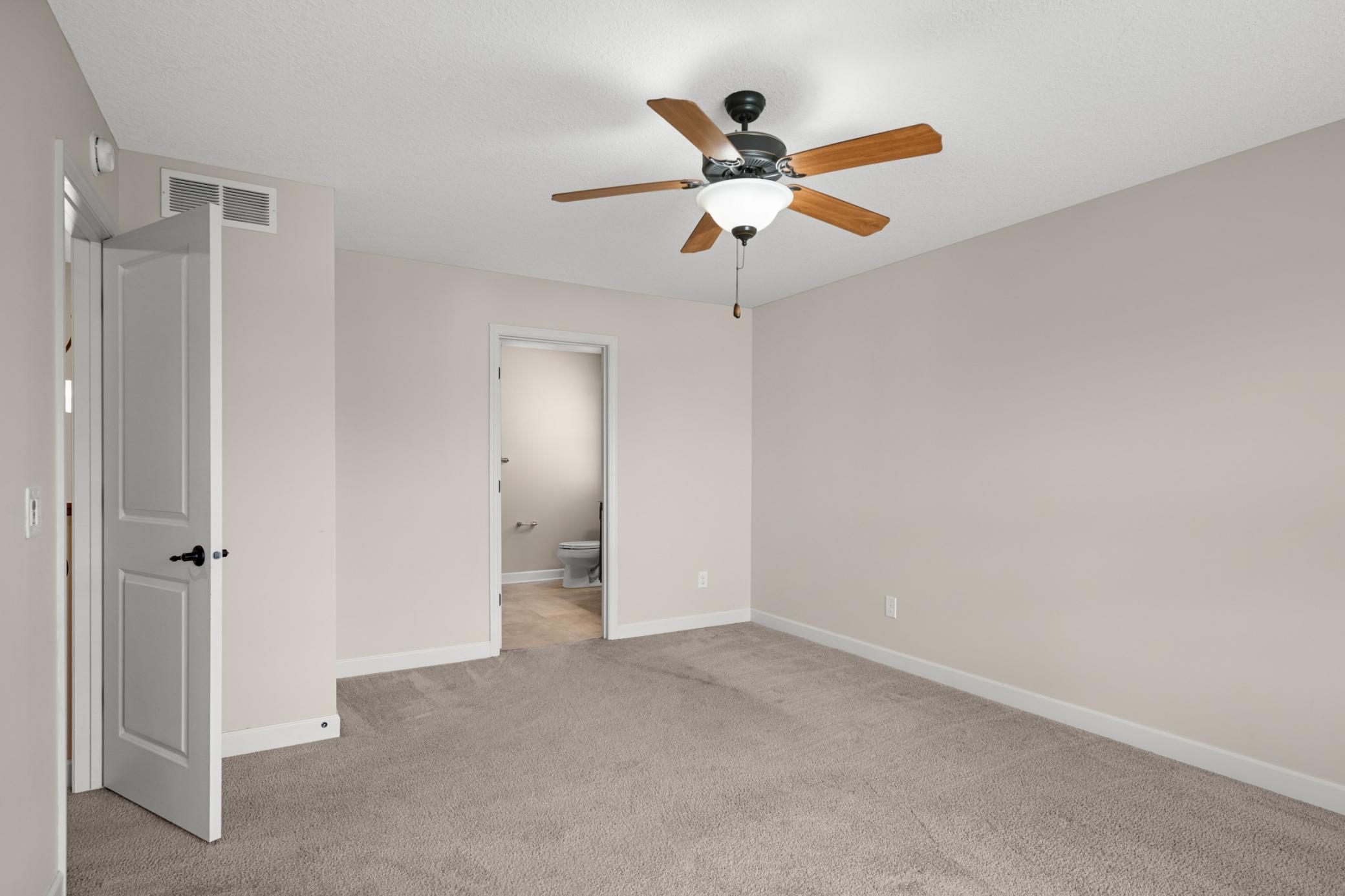 19250 Indora Trail Property Photo 18