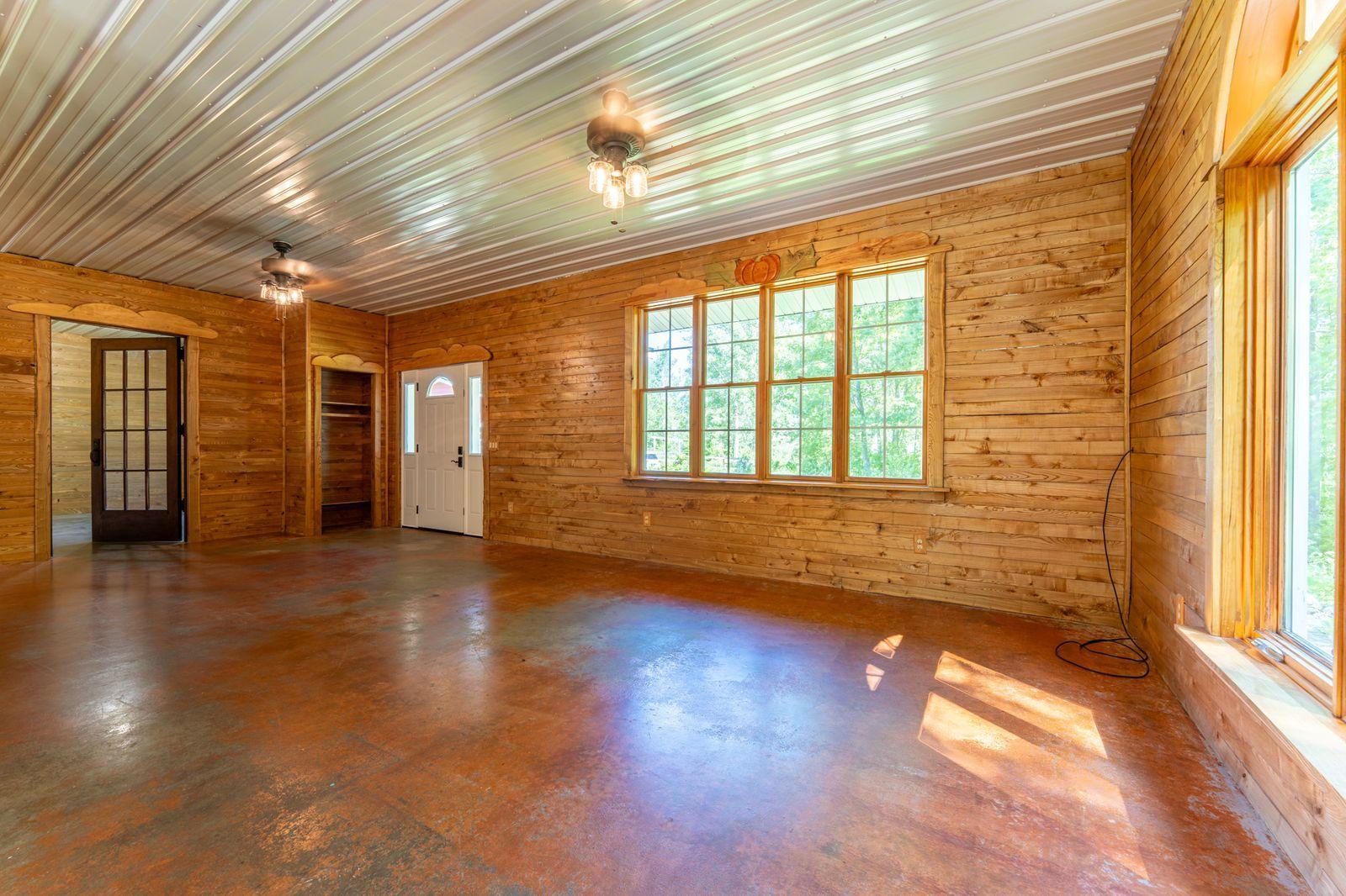 9374 Alango Road Property Photo 18