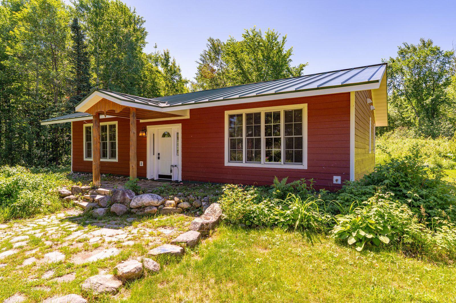 9374 Alango Road Property Photo 19