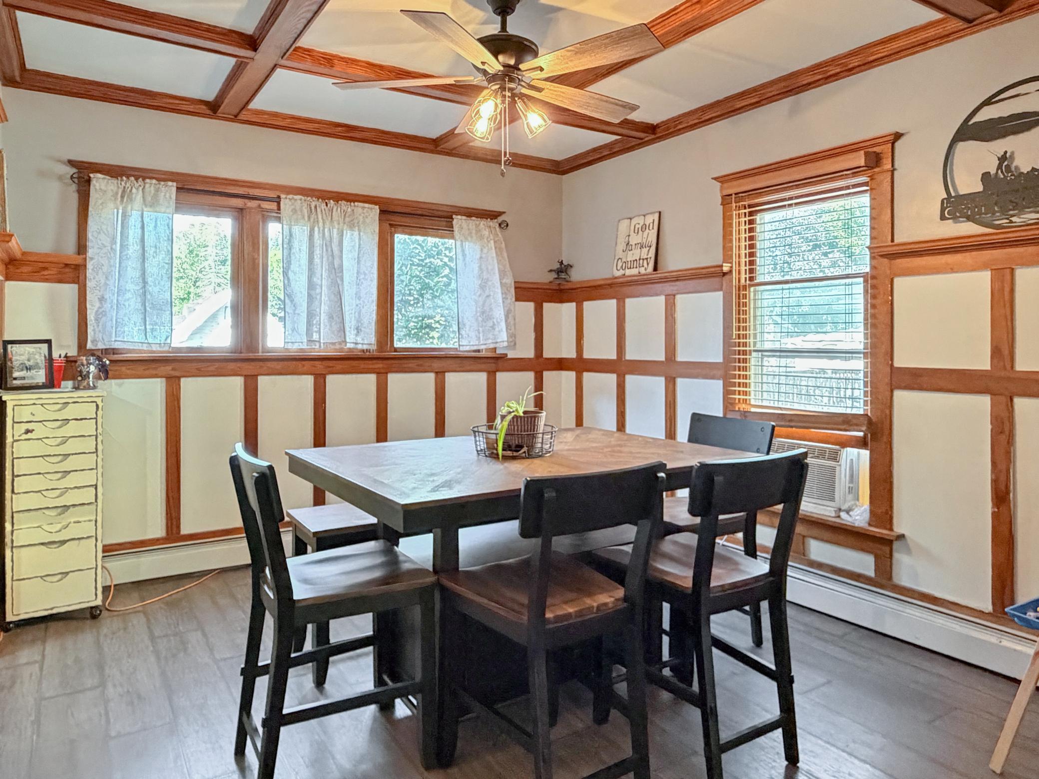 313 Hollett Street Property Photo 16