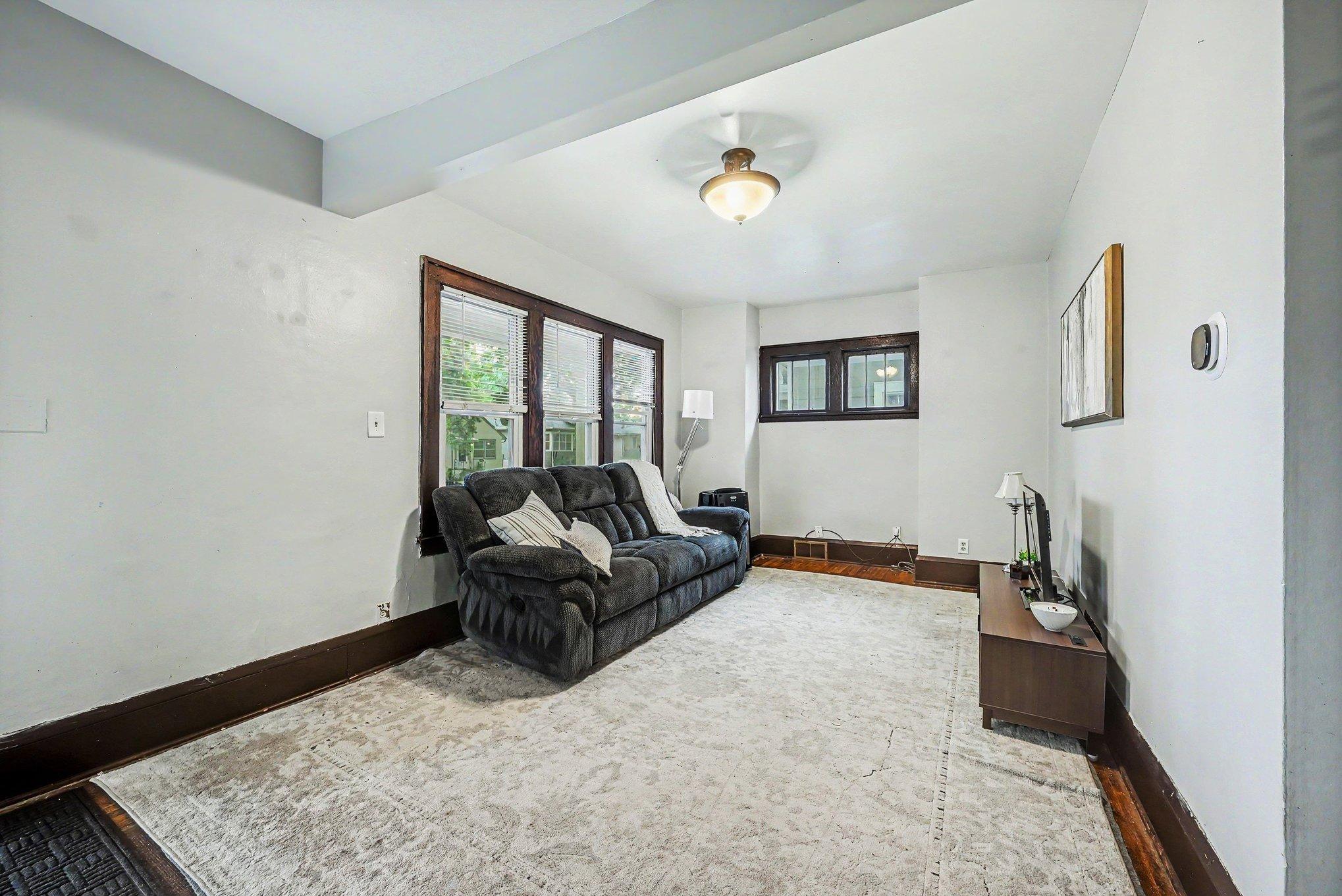 956 Juno Avenue Property Photo 4