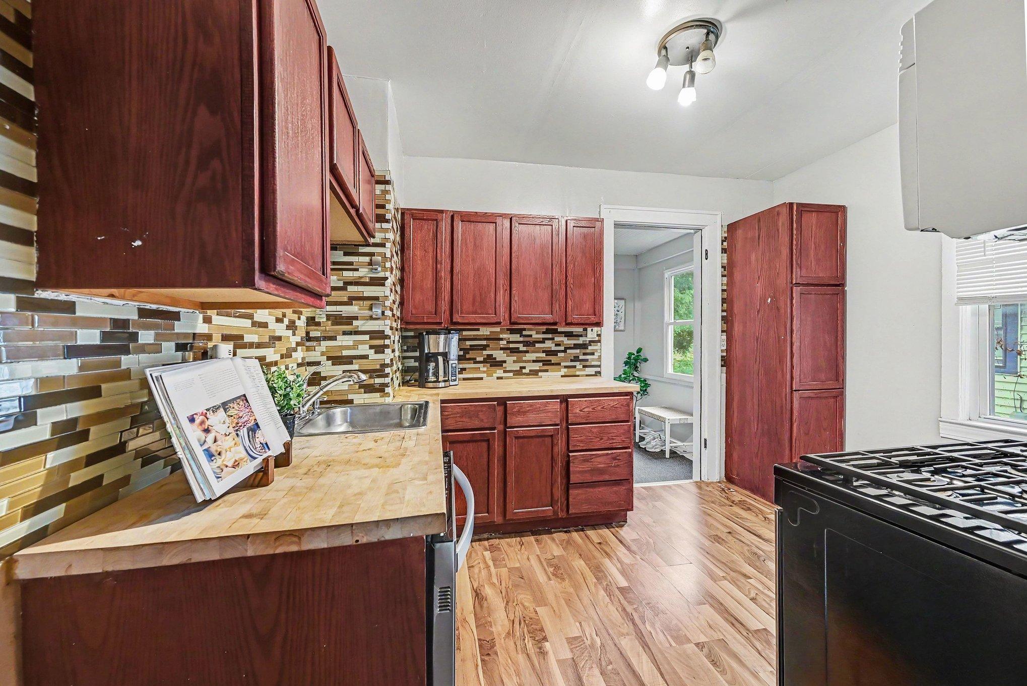 956 Juno Avenue Property Photo 11