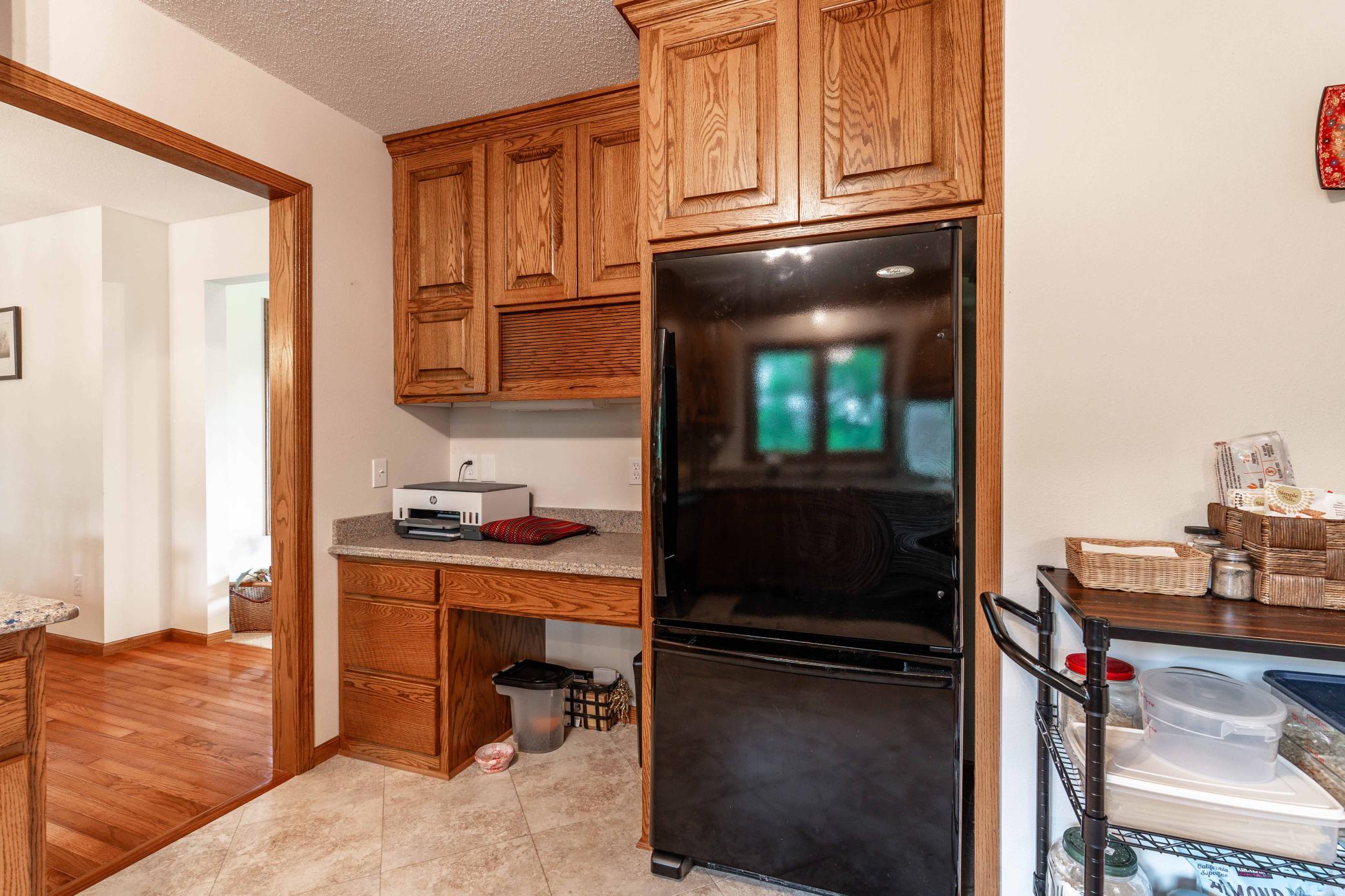 1098 Westside Drive Property Photo 19