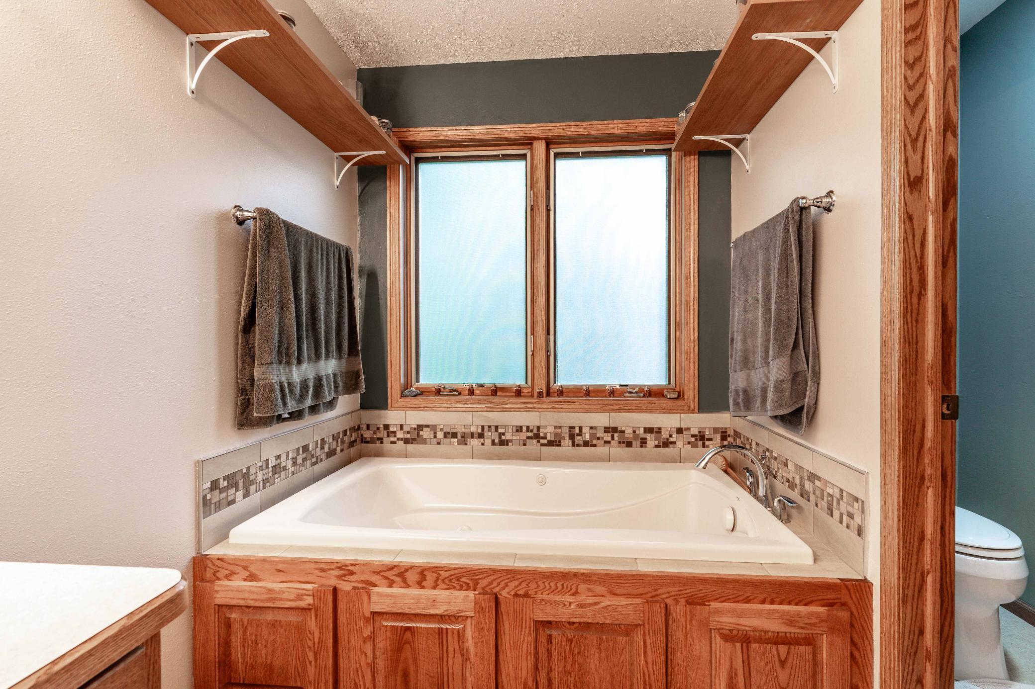 1098 Westside Drive Property Photo 42