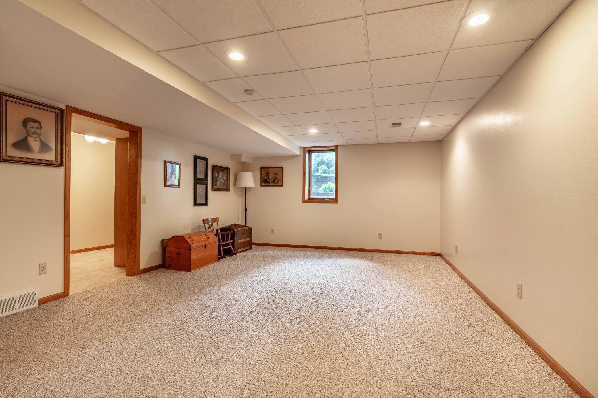 1098 Westside Drive Property Photo 62