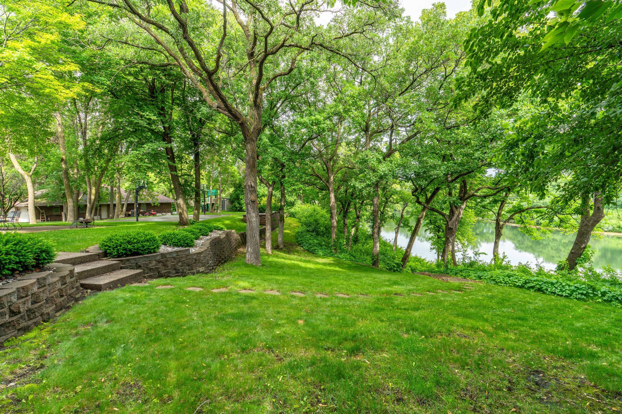 1098 Westside Drive Property Photo 76