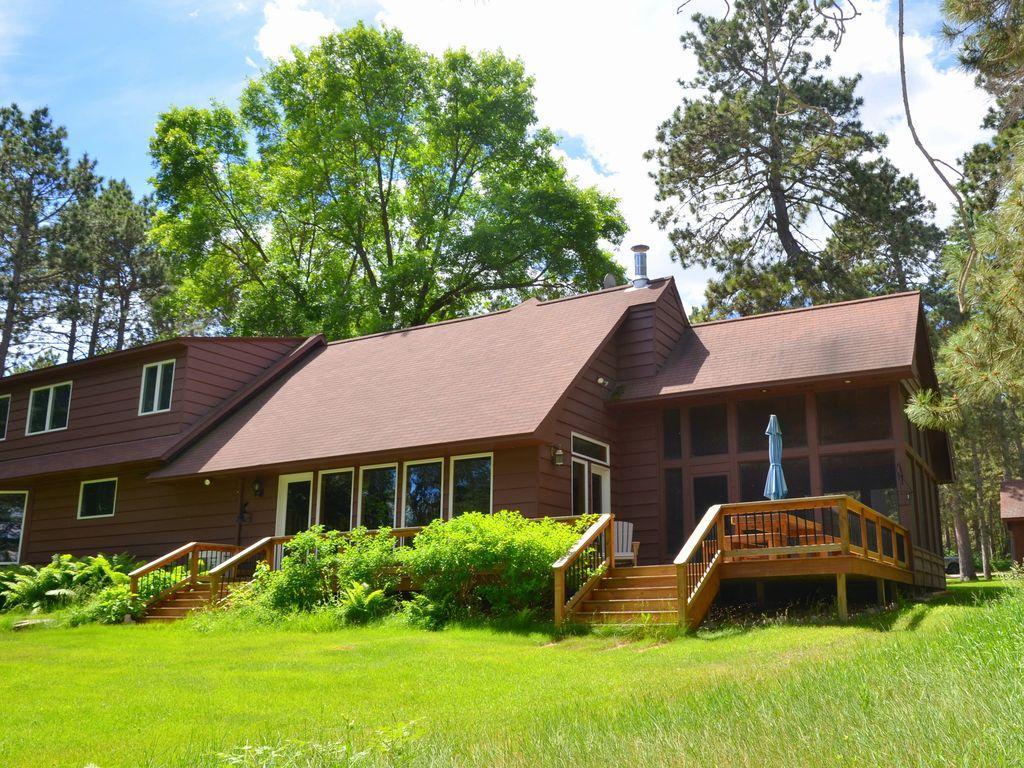 17269 Cattail Drive Property Photo 4