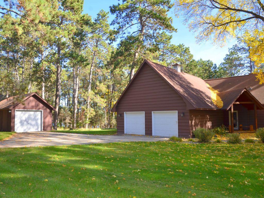 17269 Cattail Drive Property Photo 4