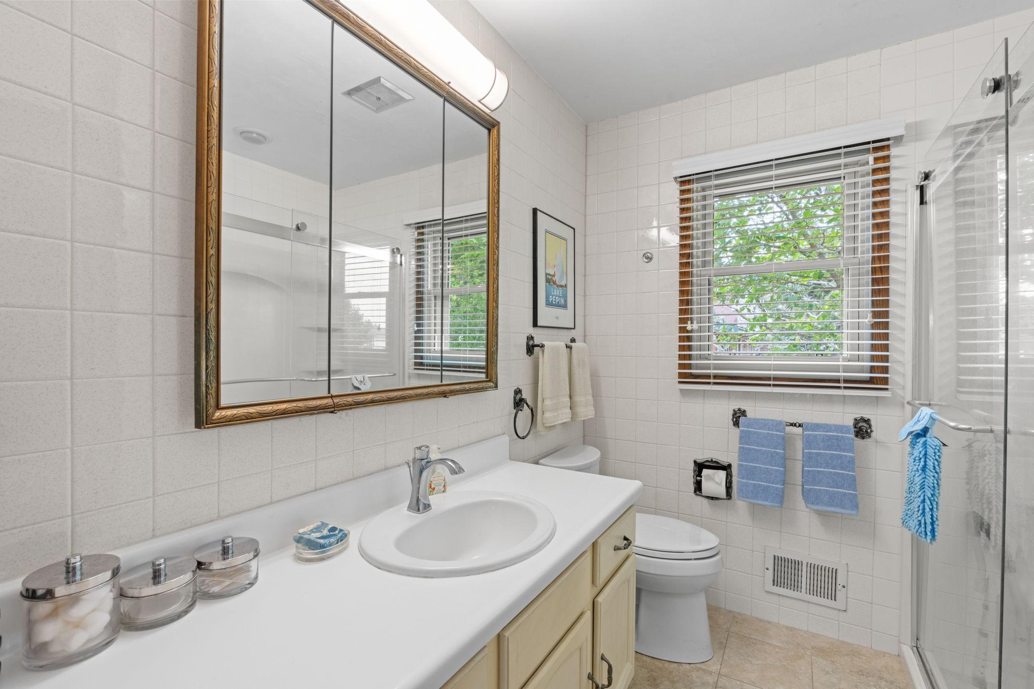 1505 N High Street Property Photo 17
