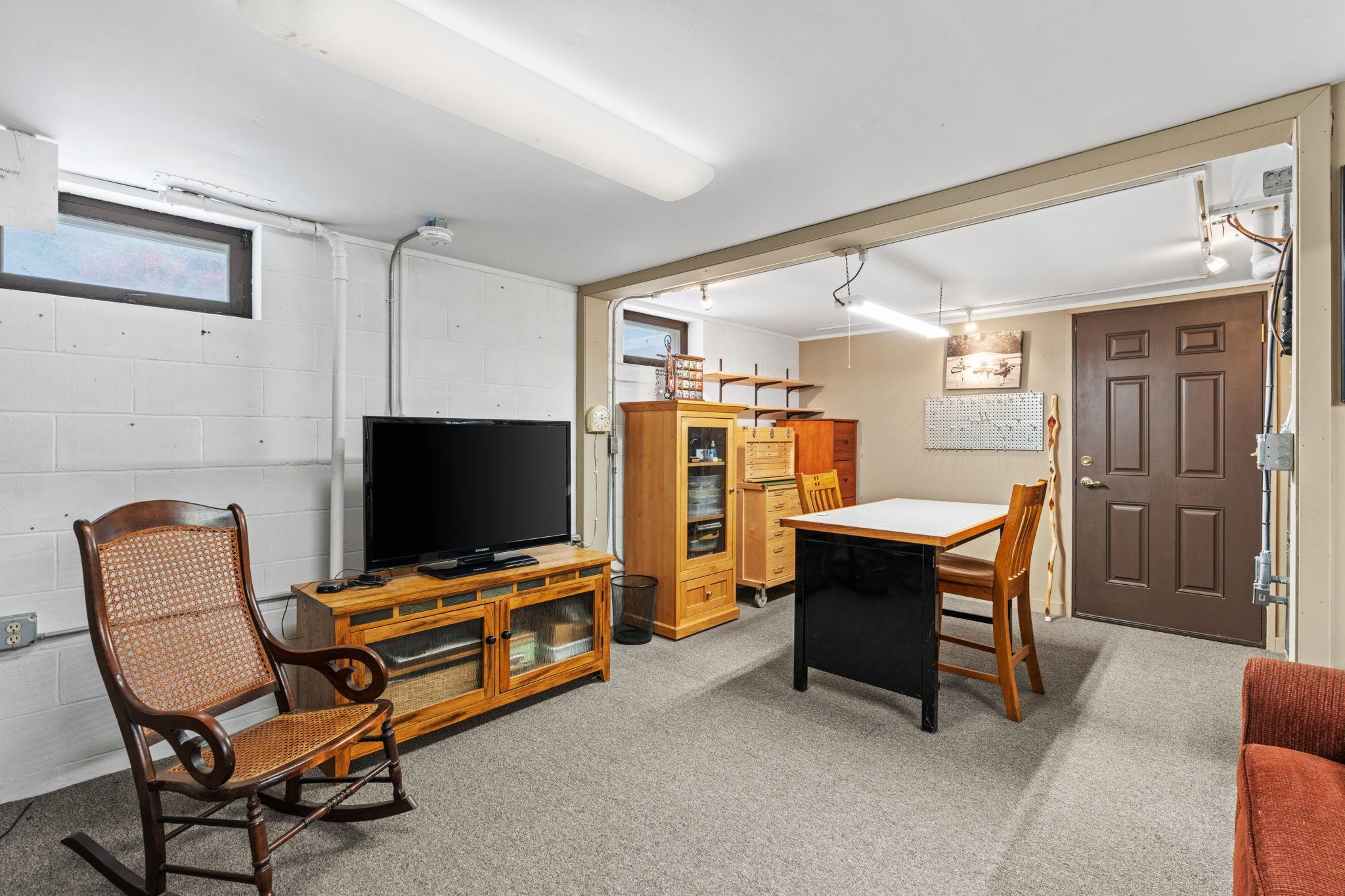 1505 N High Street Property Photo 21