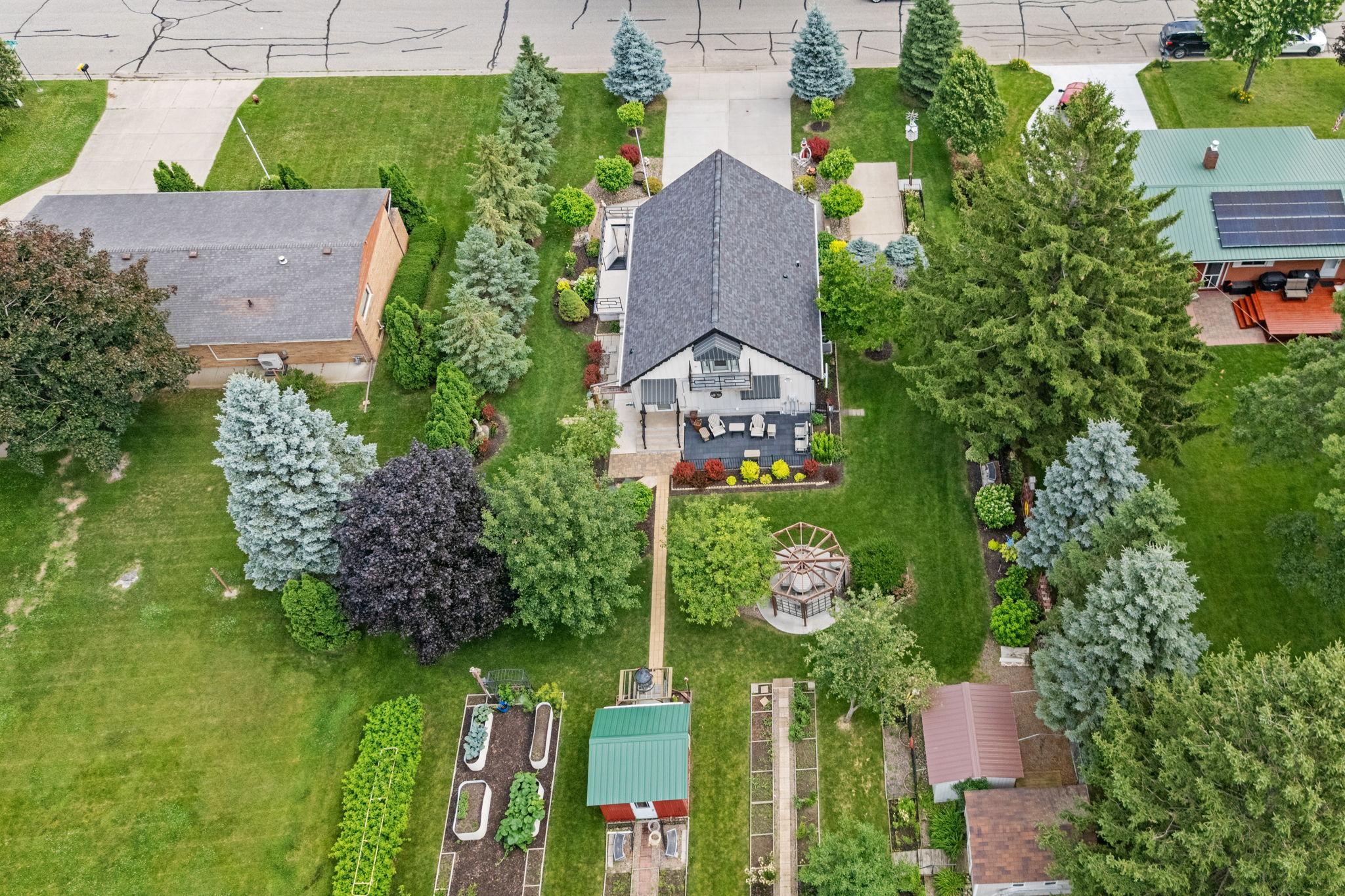 1505 N High Street Property Photo 43
