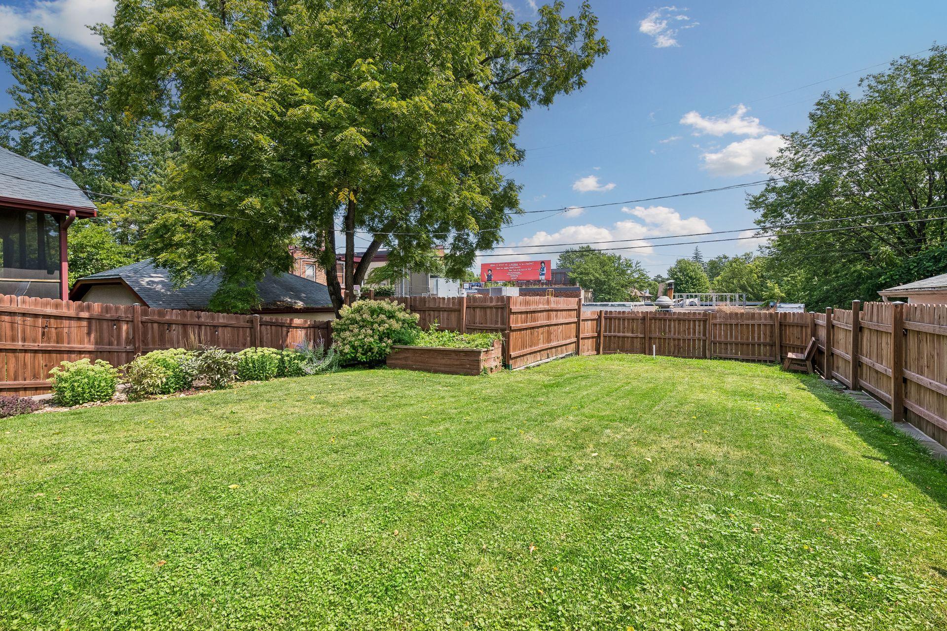 5013 Queen Avenue S Property Photo 45