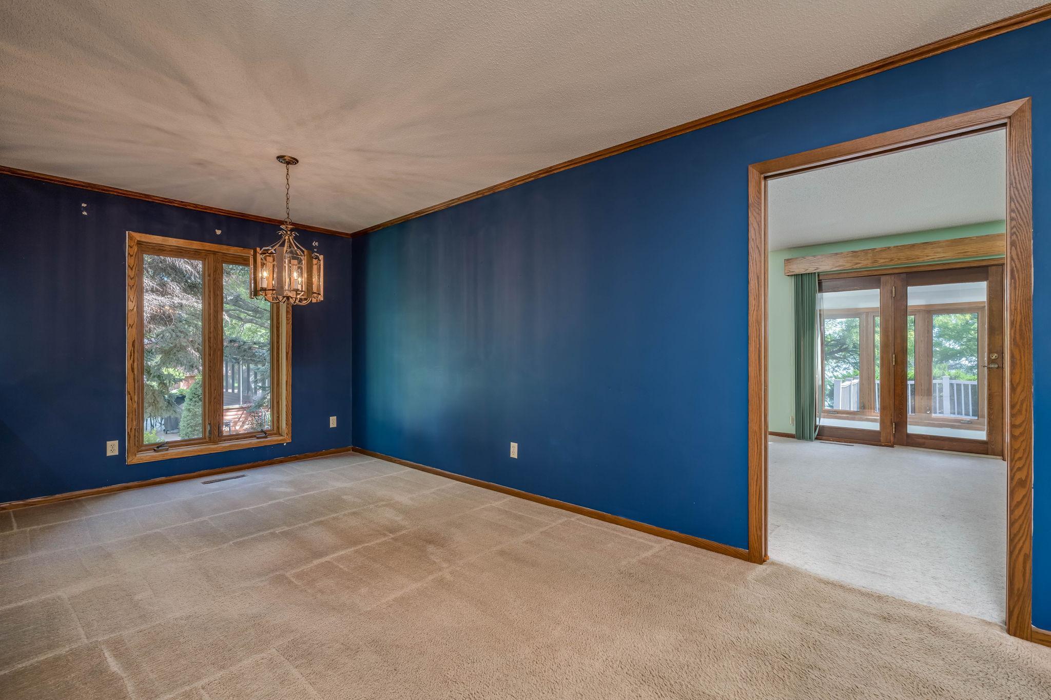 7044 Da Mar Estate Property Photo 7